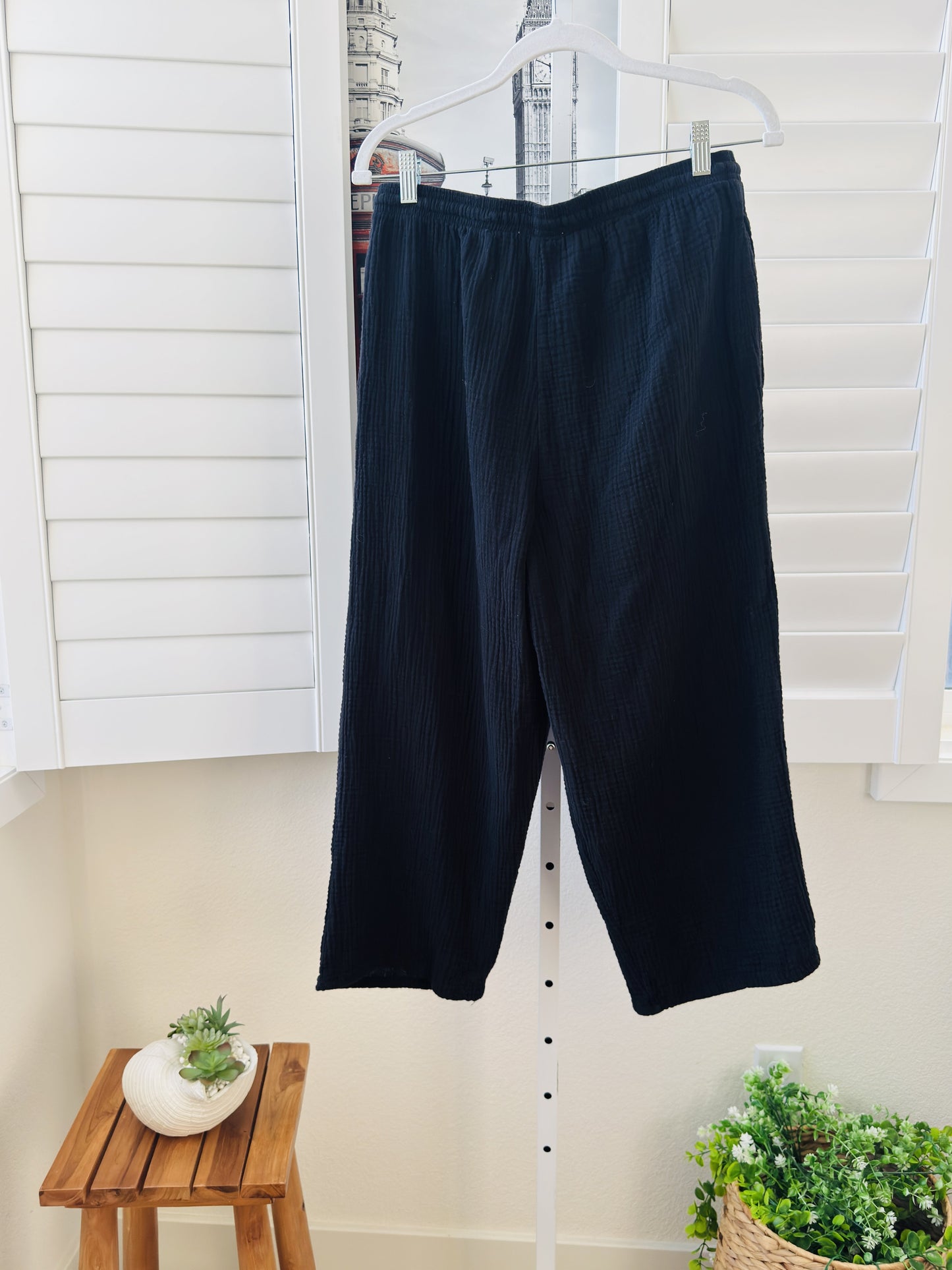 Jessica Simpson Black Cotton Gauze Wide Leg Crop Pants Size M