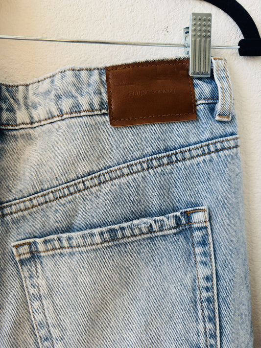 GAP Denim 9" Bermuda Shorts Size 10/30