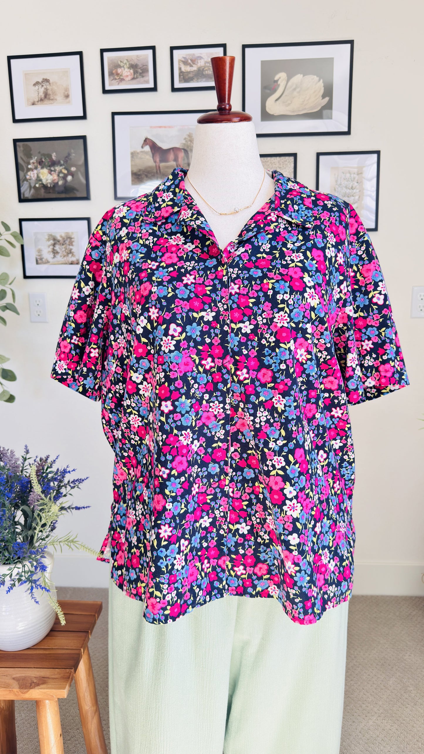 Elisabeth by Liz Claiborne Floral Short Sleeve Button-Up Blouse Size 18