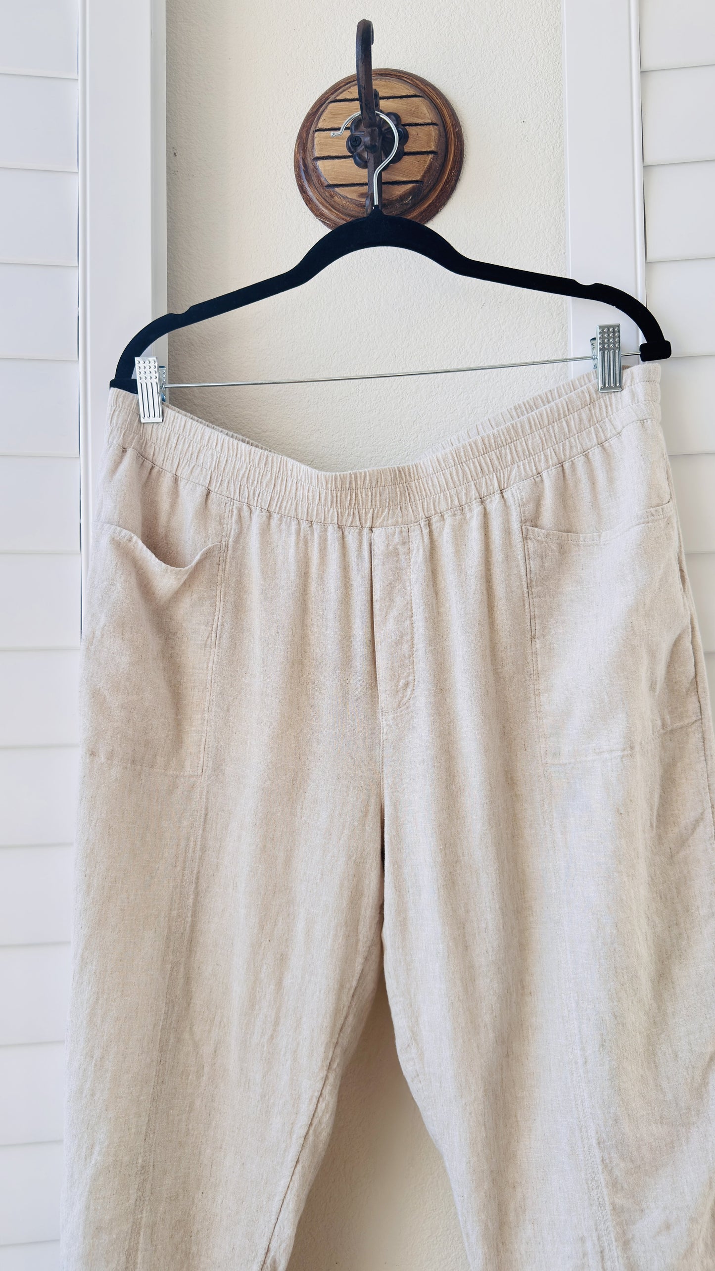 Caslon Linen Blend Elastic Waist Crop Pants in Oatmeal - Size L