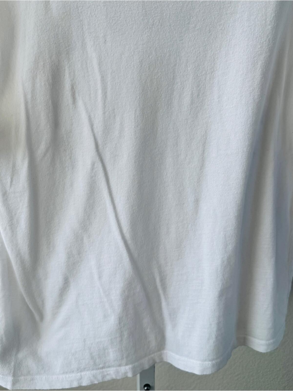 Gap. Size S. Peanuts White Tee with Multicolor Character Print.