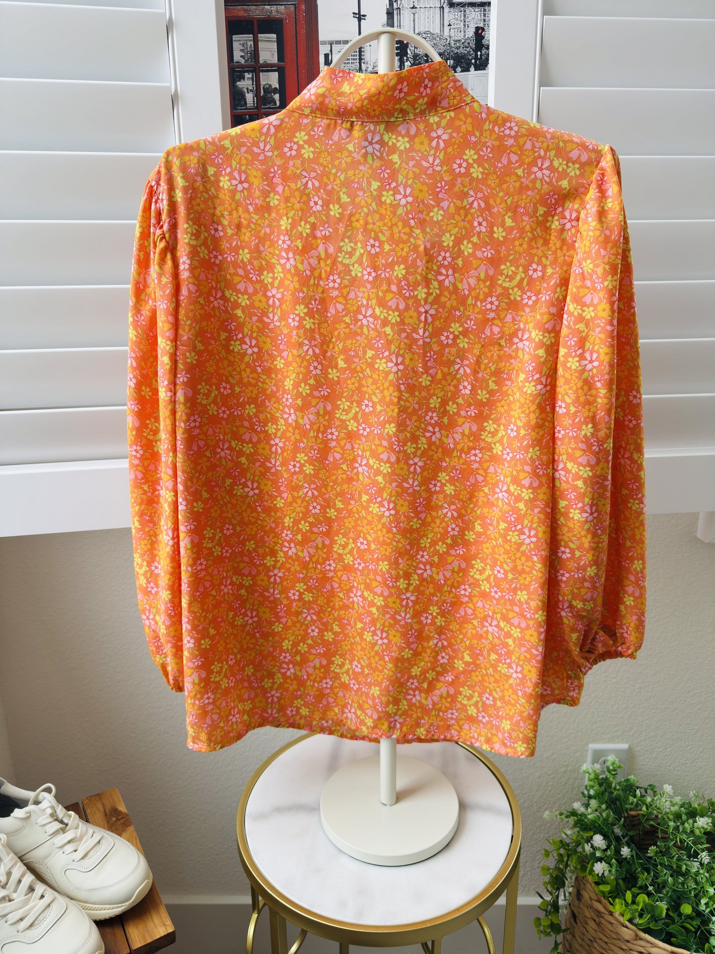 a love story Orange Floral Tie-Neck Smocked Blouse Size 2X