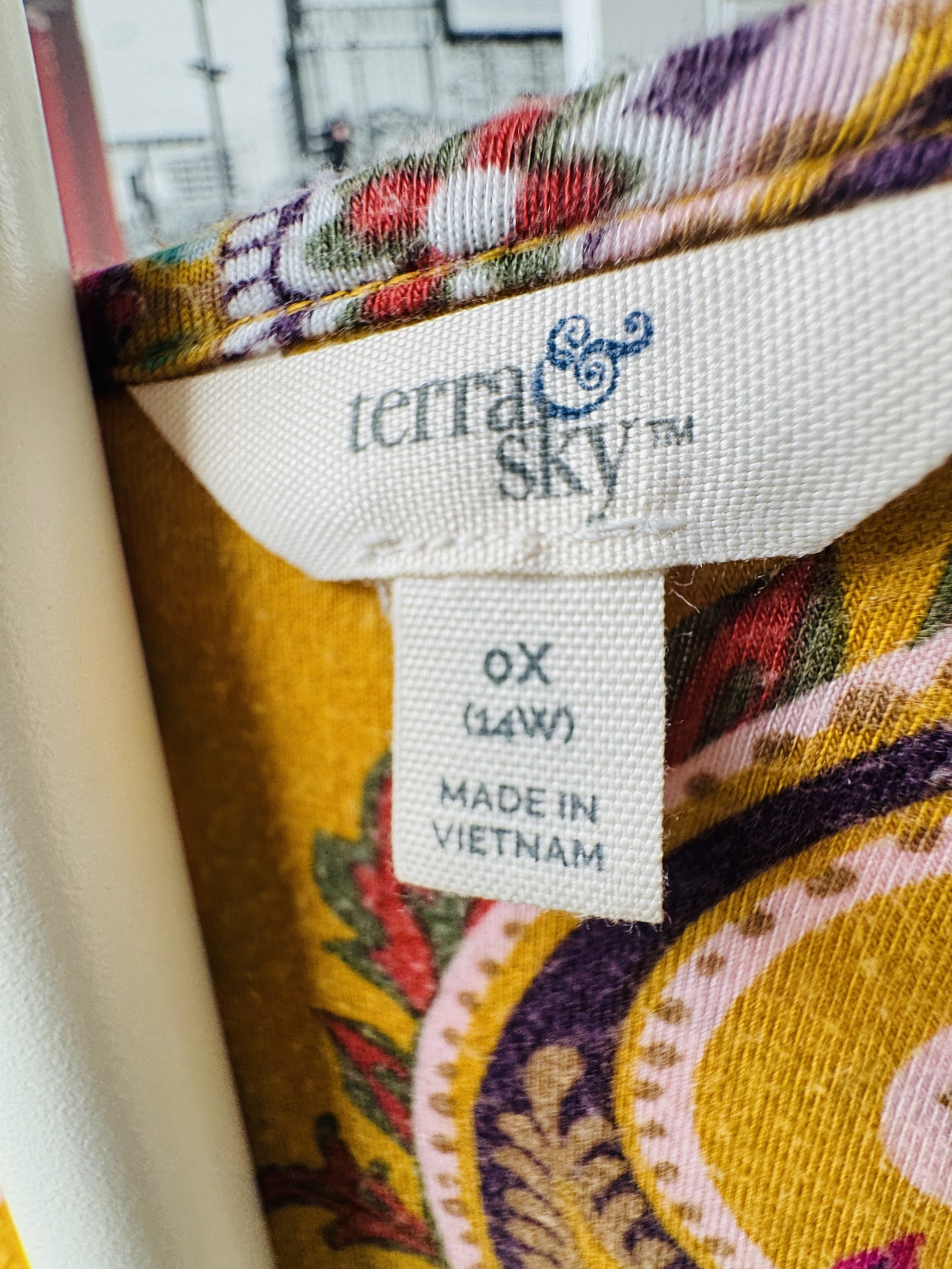 Terra & Sky Paisley Print Button-Front Peplum Top, Size 0X (14W)