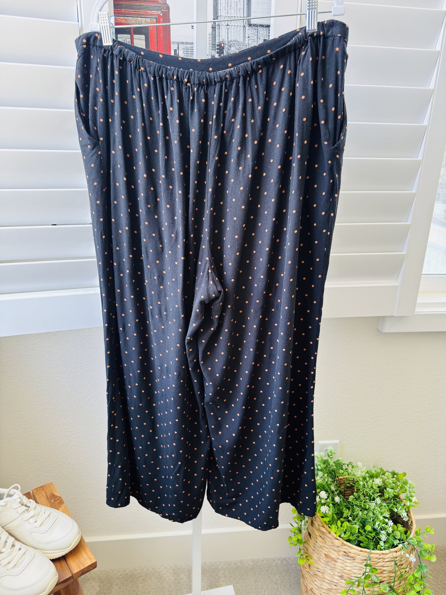 Nordstrom Rack Polka Dot Wide Leg Cropped Pants Size 2X