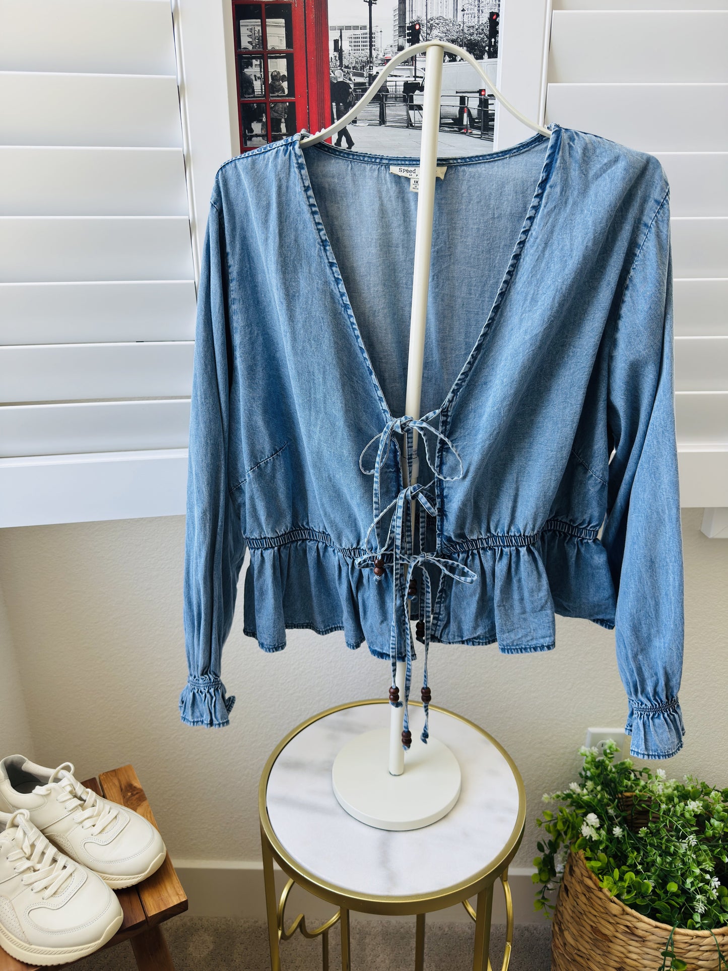 Speed Limit MPH Blue Cotton Tie-Front Peplum Top Size 1X