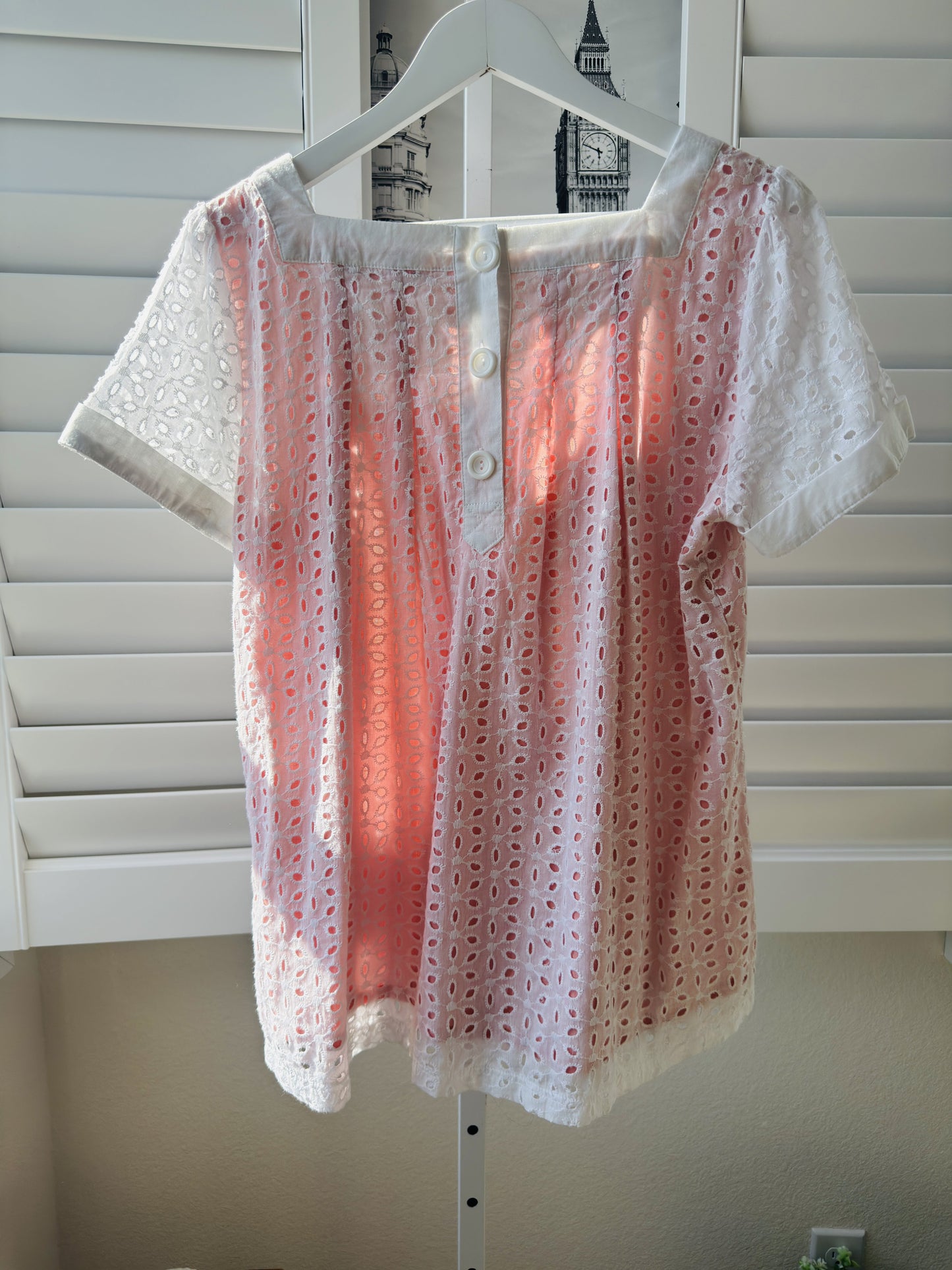 Solitaire Pink & White Eyelet Lace Square Neck Top, Size L