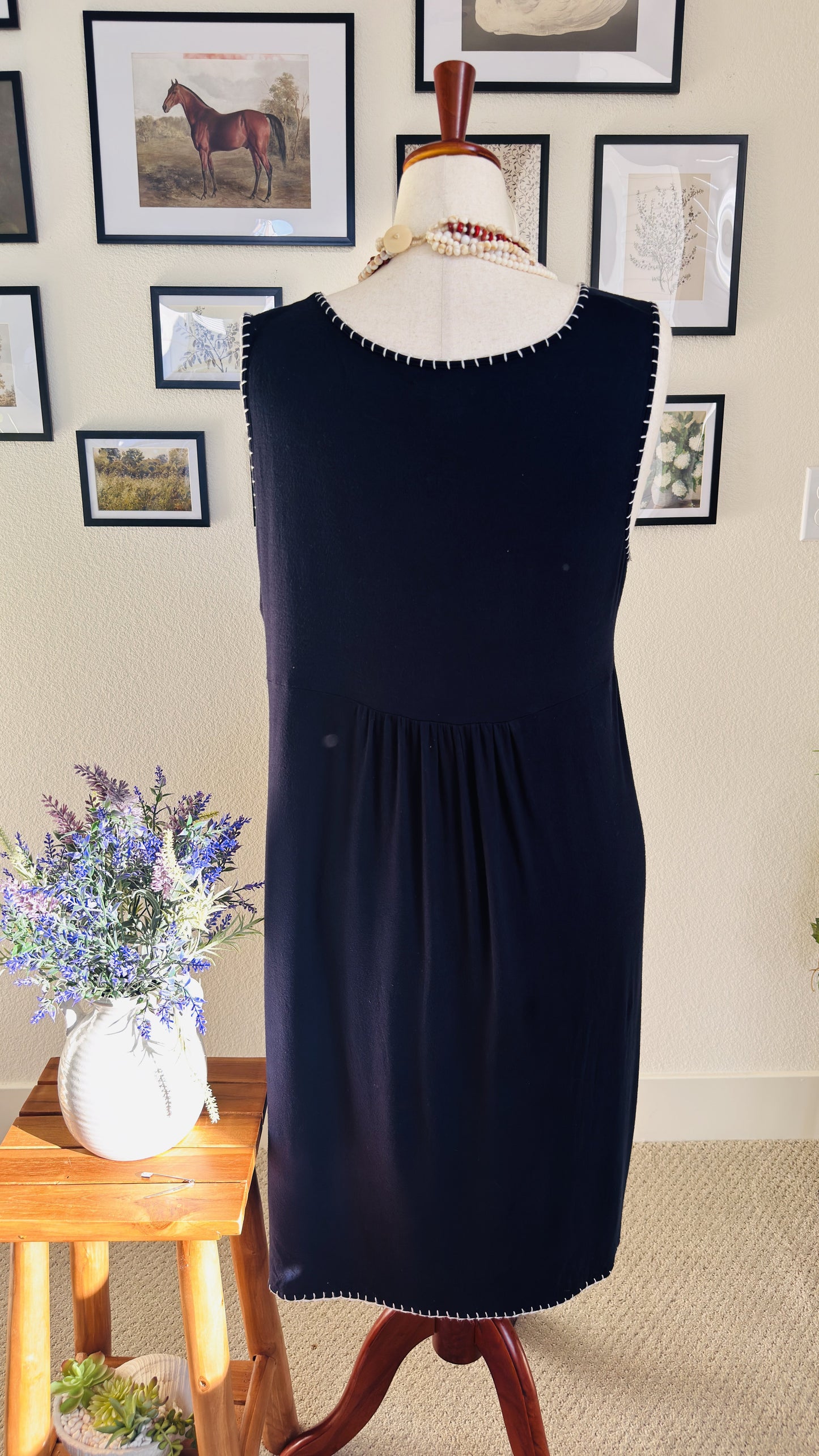 Chelsea & Theodore Black Floral Embroidered Sleeveless Dress - Size 1X