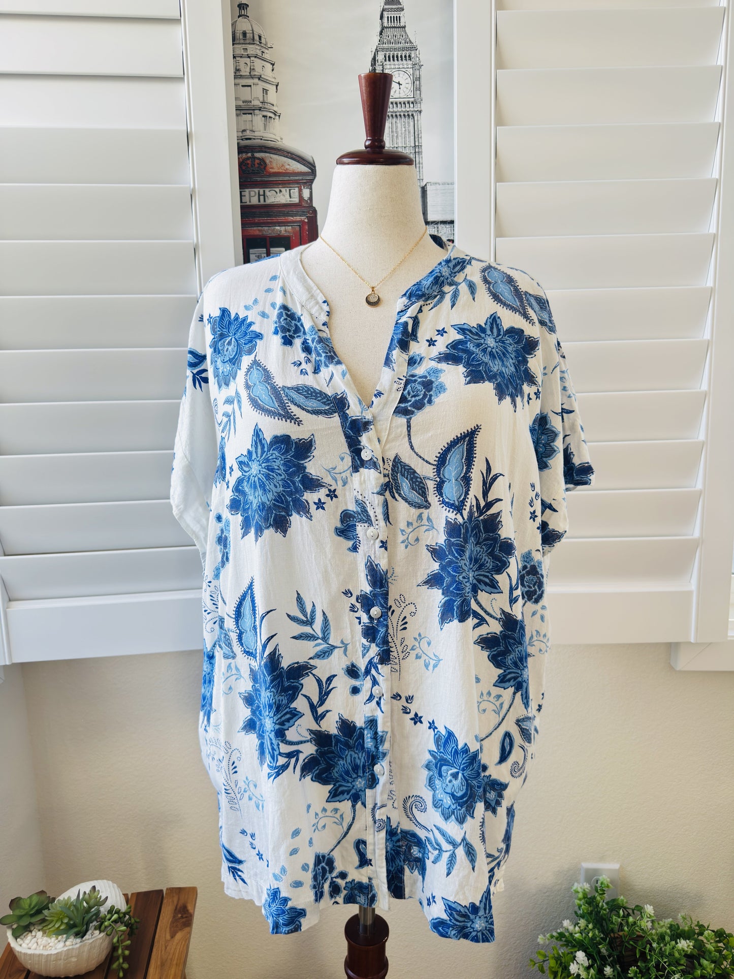 Joie Blue Floral Paisley Linen Blouse Size 2X