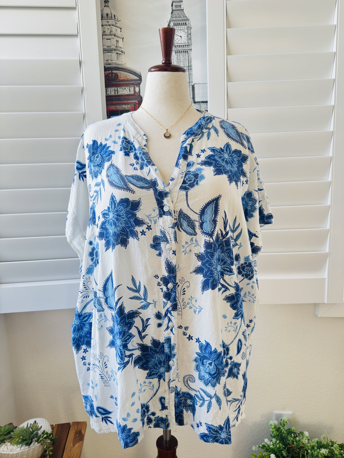 Joie Blue Floral Paisley Linen Blouse Size 2X