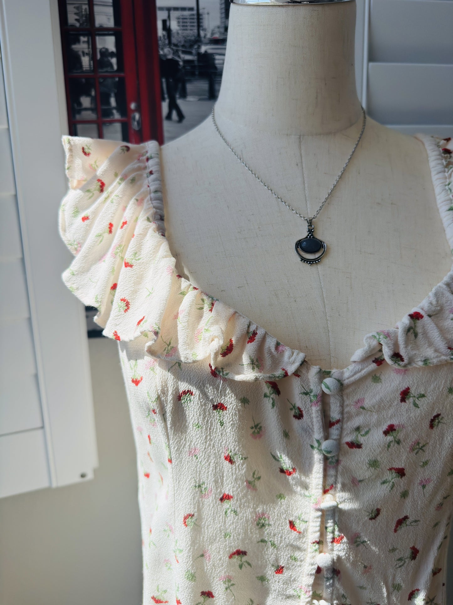 H&M Floral Ruffle Button-Front Top Size M