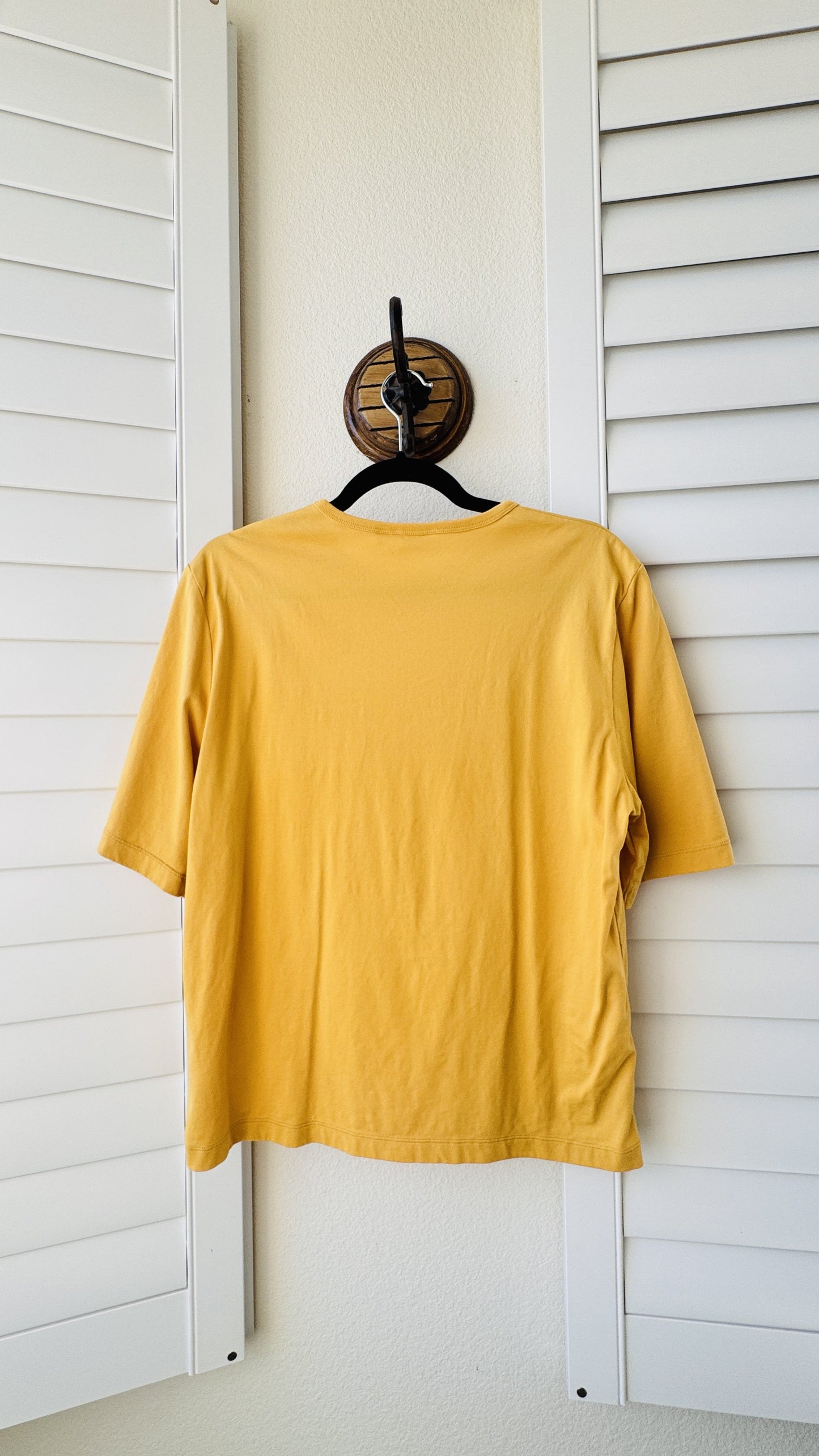 Uniqlo U Crew Neck Short Sleeve T-Shirt Yellow Size XS