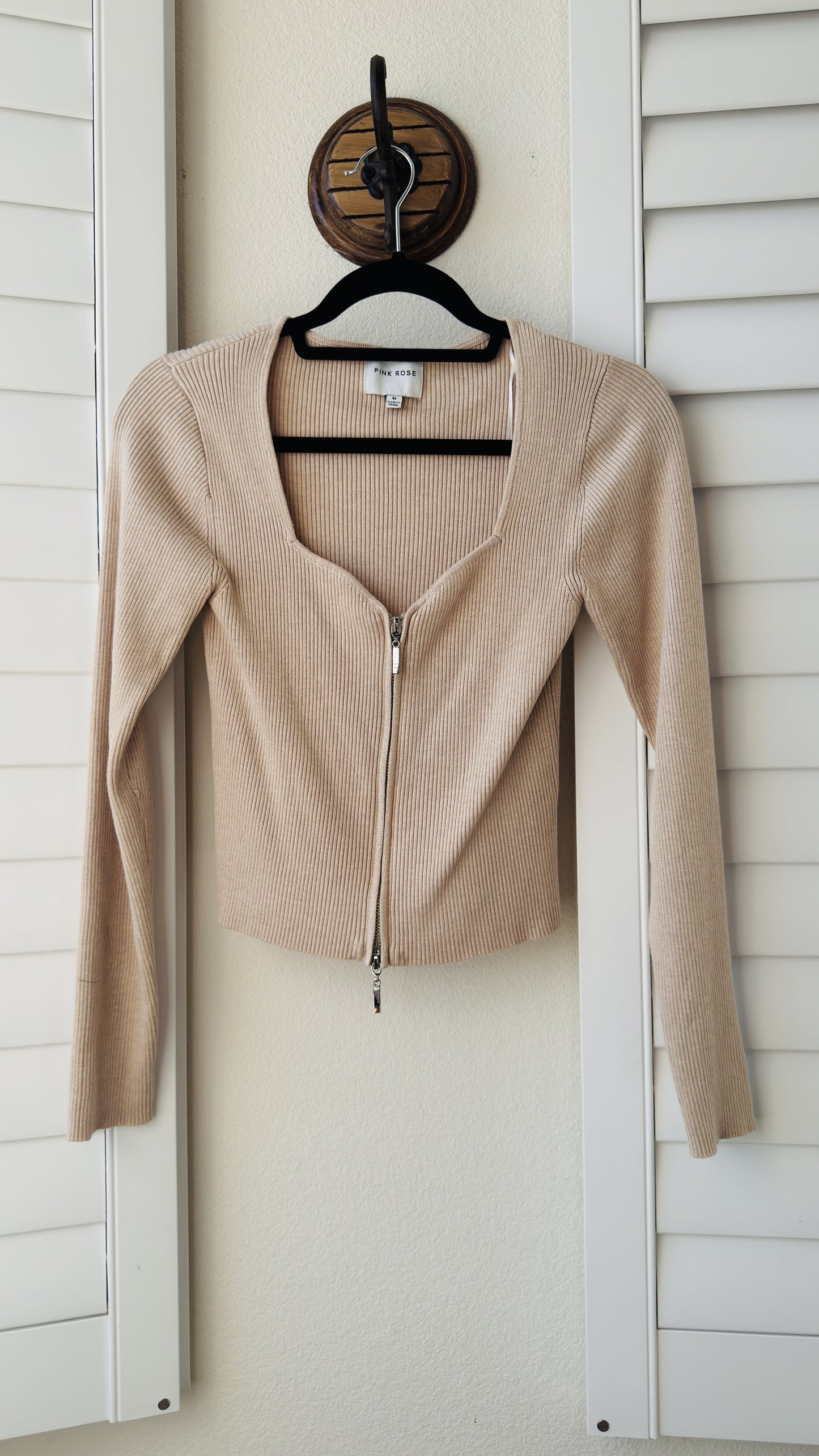Pink Rose Ribbed Full-Zip Long Sleeve Top - Size M