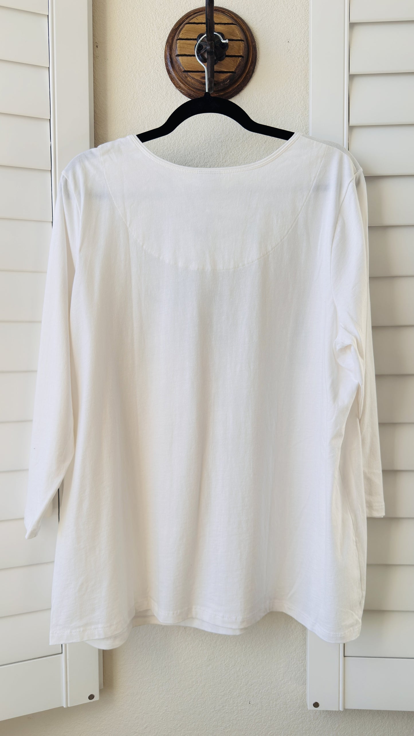 Laura Scott Woman Floral Sequin 3/4 Sleeve Top - Size 1X
