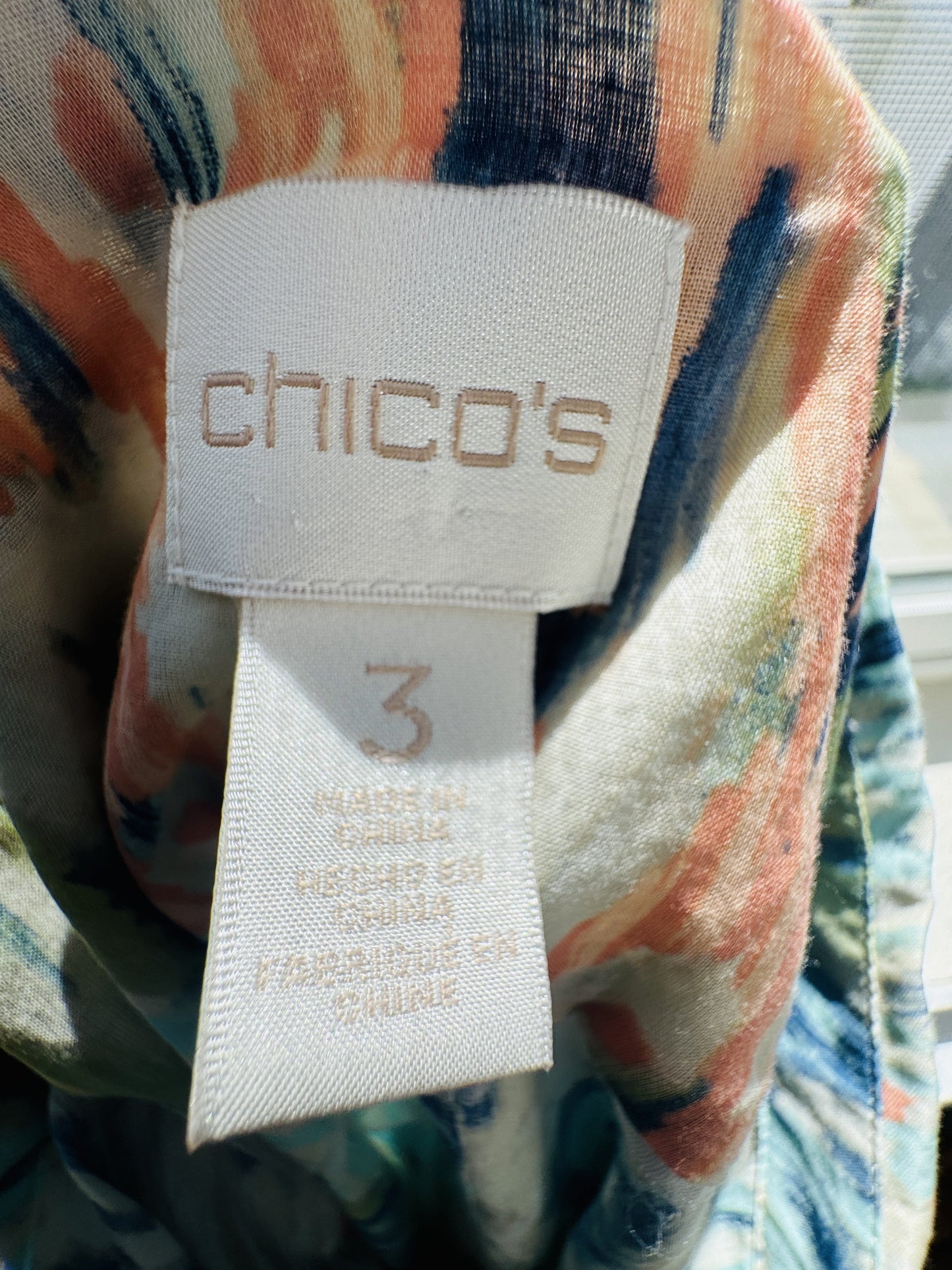 Chico's Abstract Ikat Print 100% Cotton Button Down Shirt Size 3 (XL)