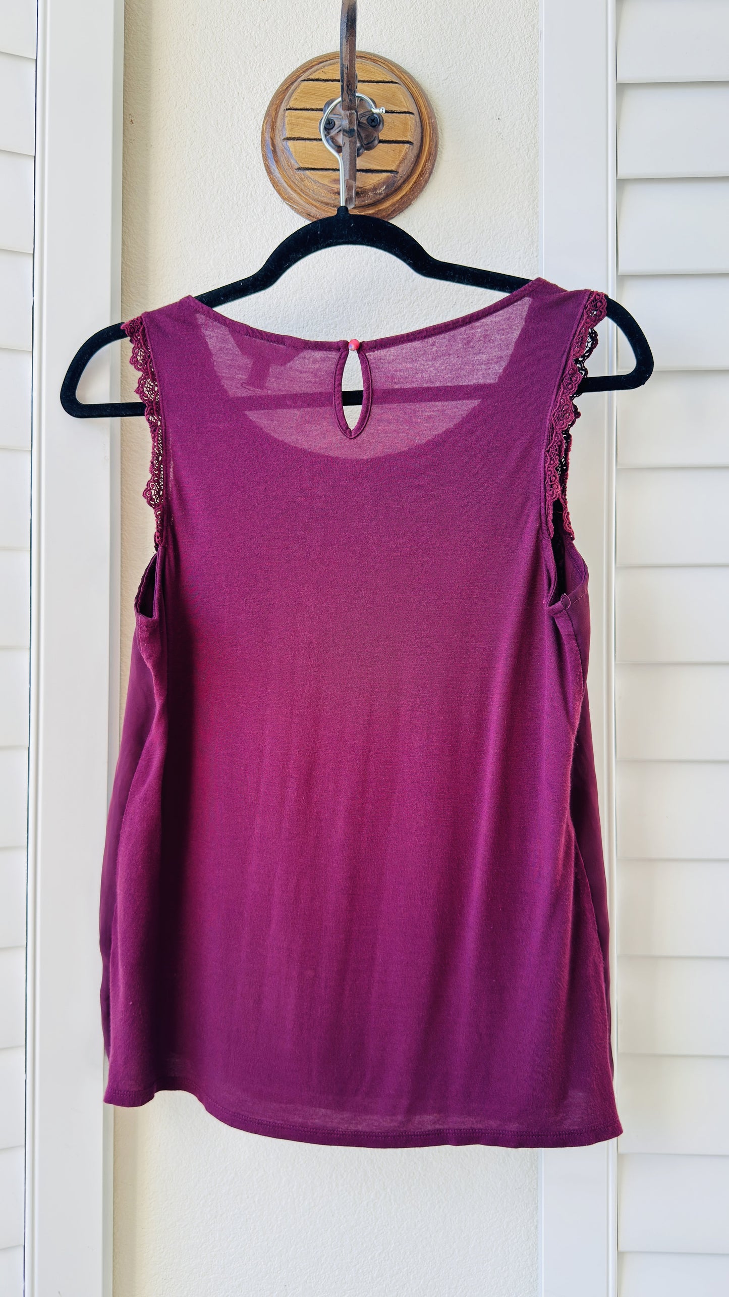 LC Lauren Conrad Lace Collar Sleeveless Blouse - Size S