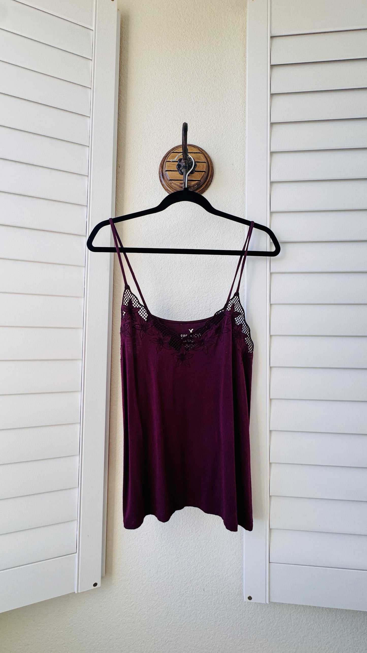 American Eagle Soft & Sexy Lace Floral Trim Cami Tank Top - Size M
