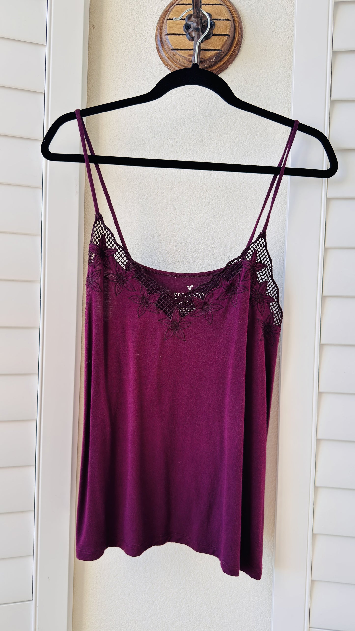 American Eagle Soft & Sexy Lace Floral Trim Cami Tank Top - Size M