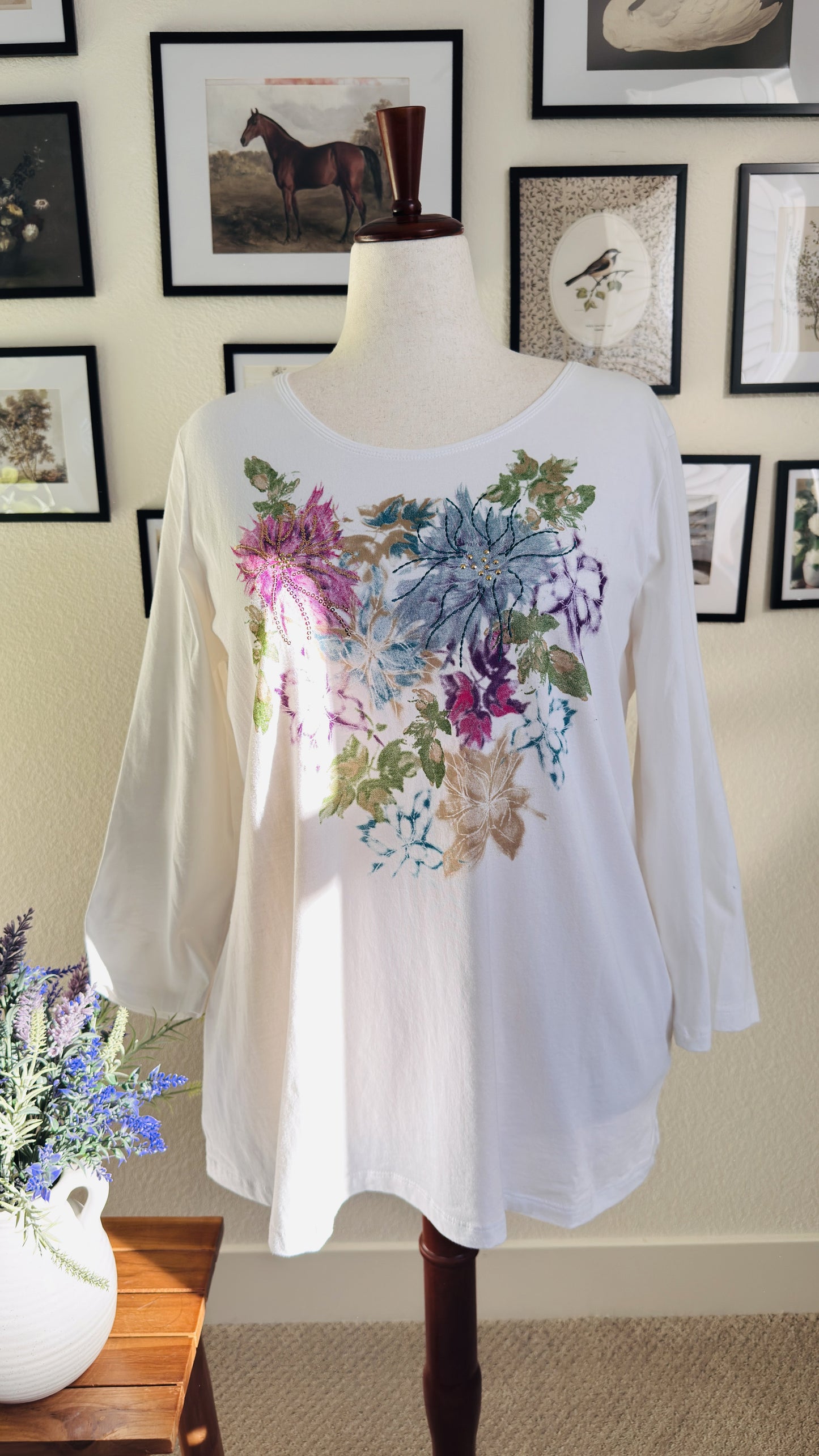 Laura Scott Woman Floral Sequin 3/4 Sleeve Top - Size 1X