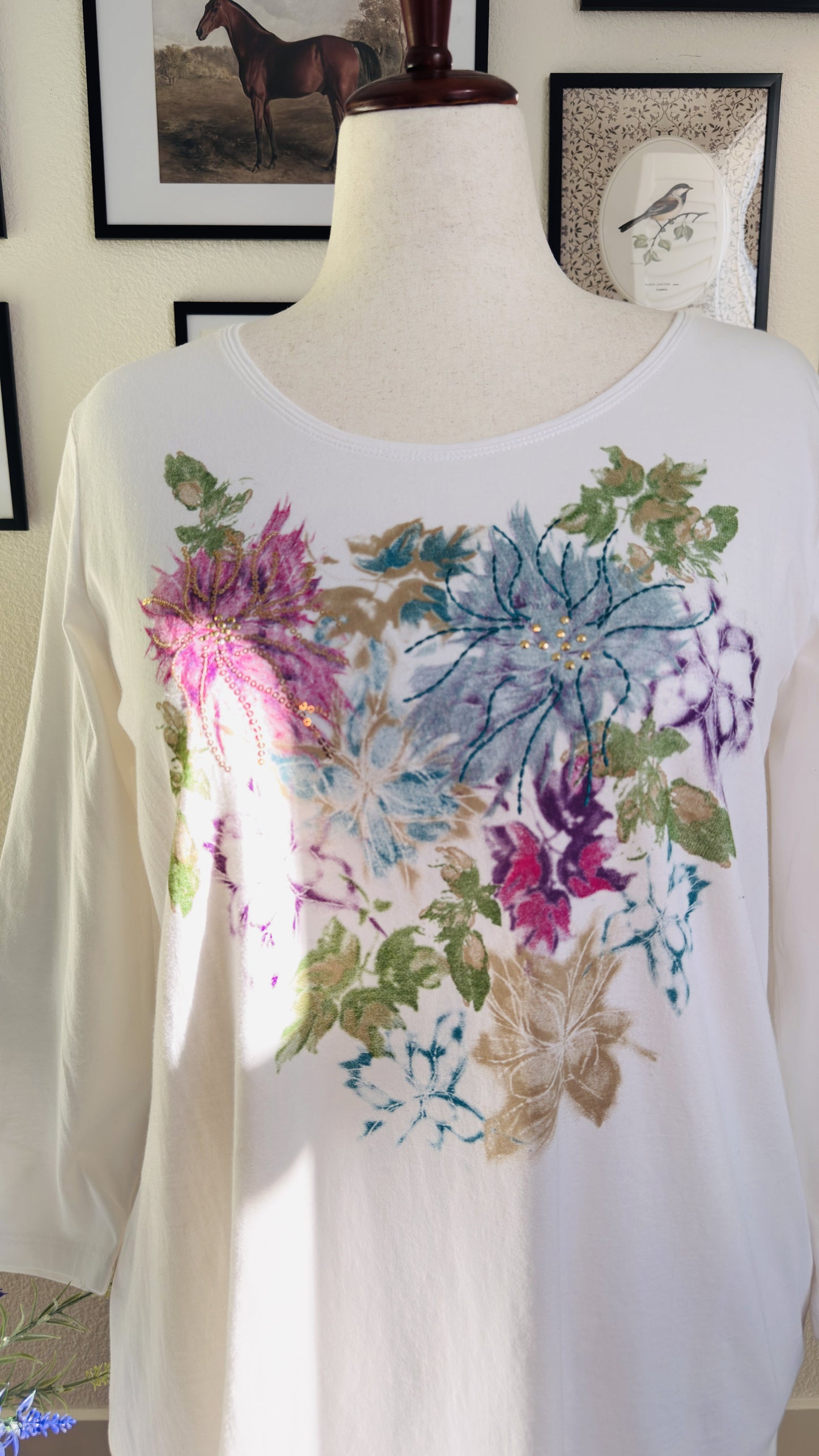 Laura Scott Woman Floral Sequin 3/4 Sleeve Top - Size 1X