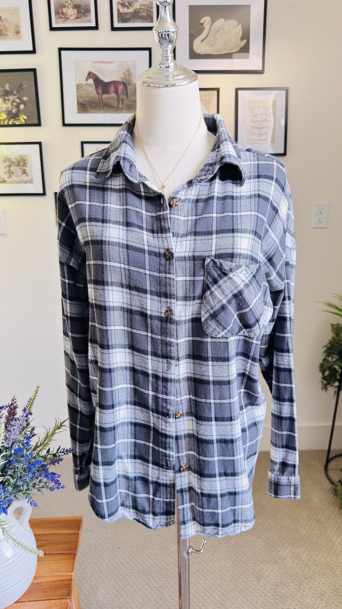 Brandy Melville Plaid Button Down Flannel Shirt - Size One Size