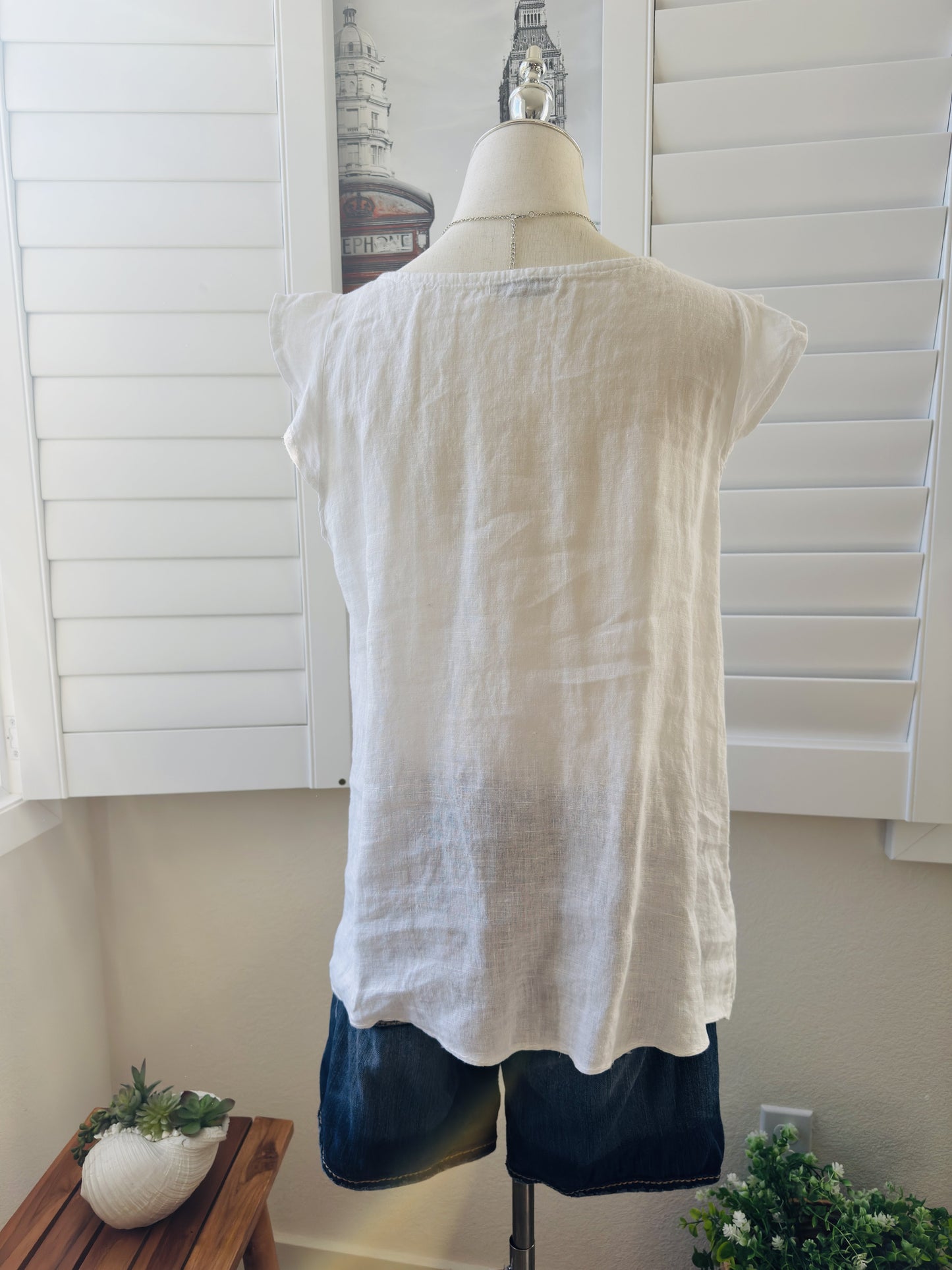 Terzo Millennio White 100% Linen Flutter Sleeve Blouse Made in Italy Size M