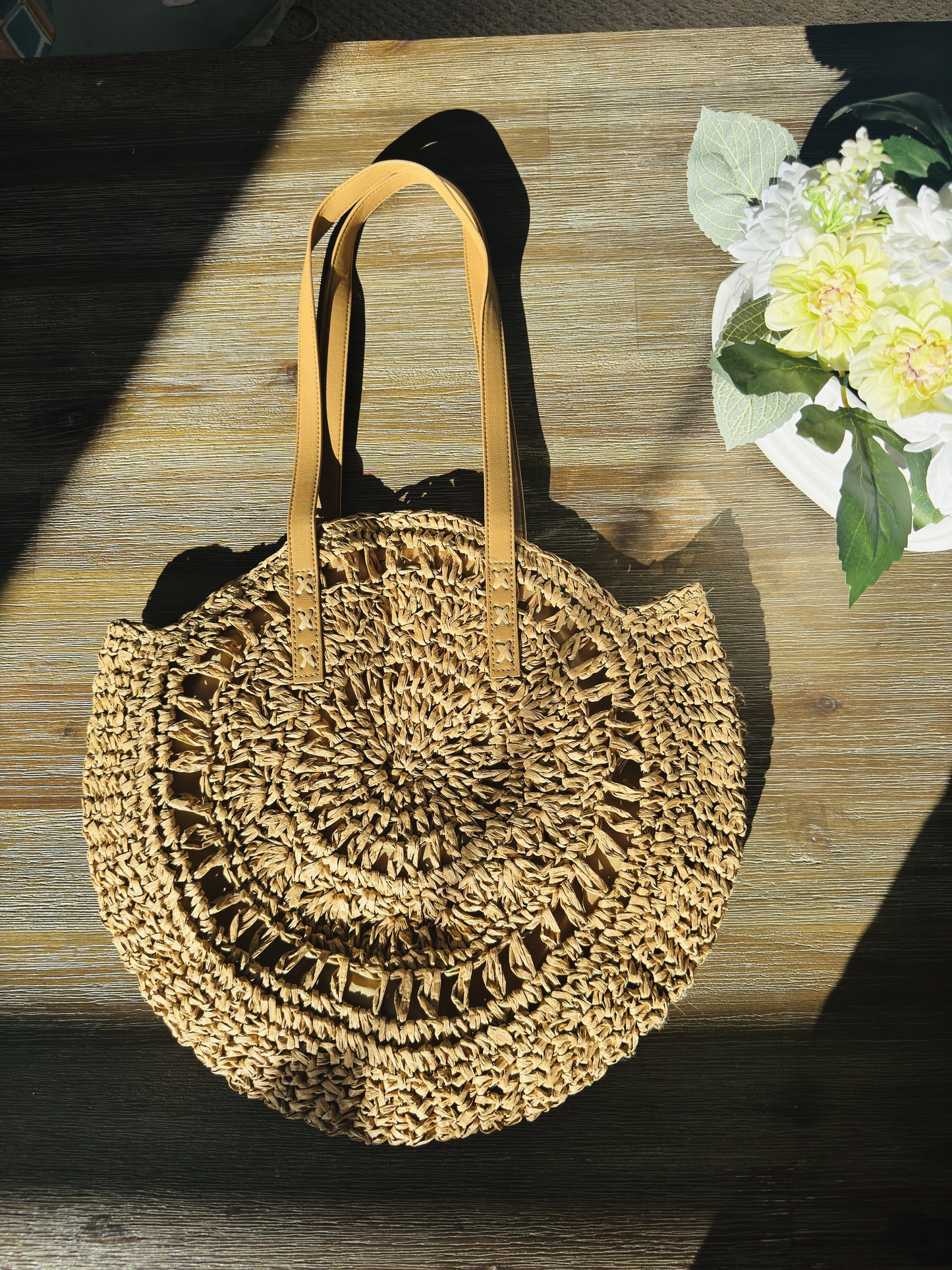 Round Straw Tote Bag with Lace Trim OS