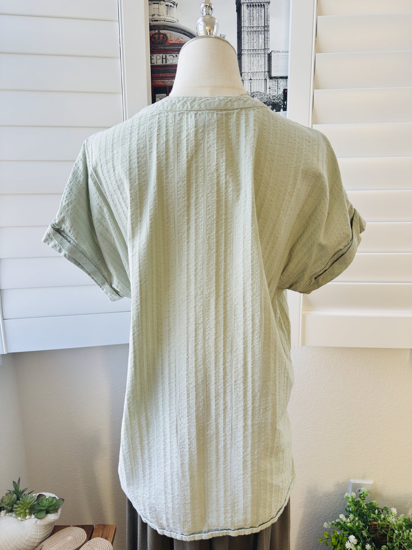 Matty M Sage Green Textured Cotton Split Neck Top Size M