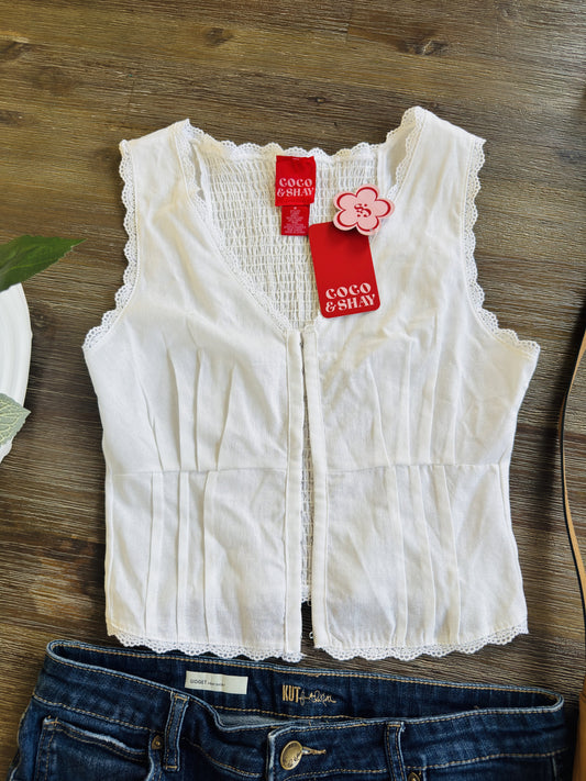 Coco & Shay White Smocked Lace Trim Linen-Blend Vest Top Size M