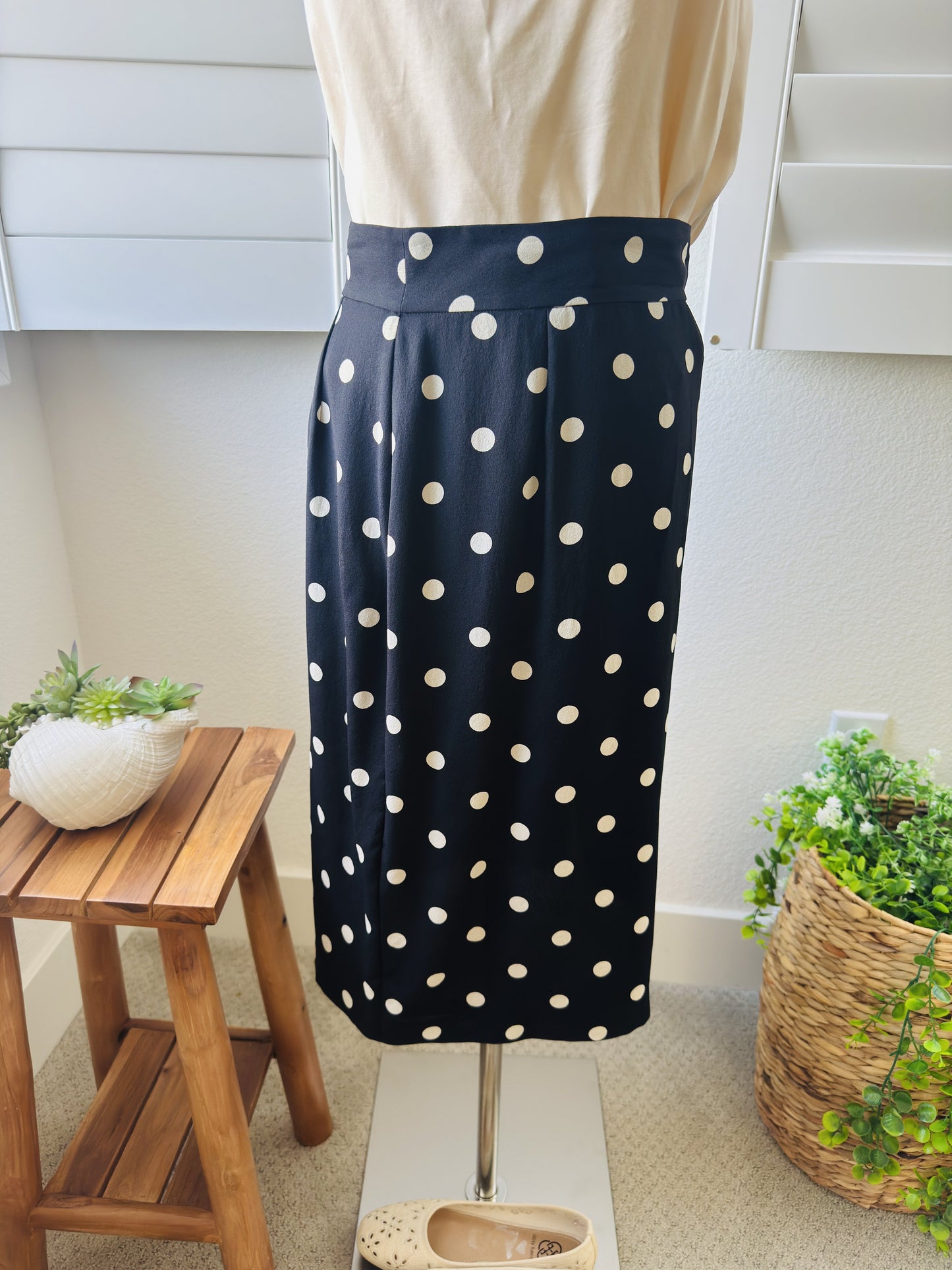 The Limited Silk Black & White Polka Dot Silk Skirt Size 8