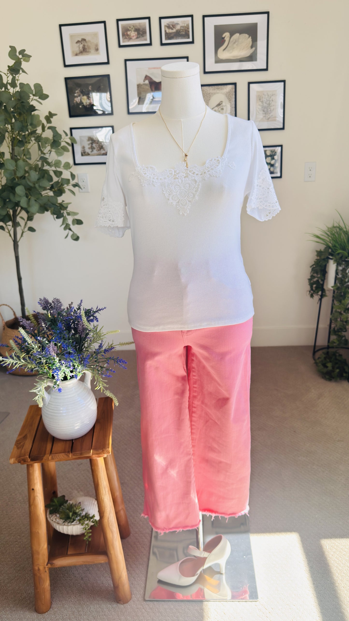 Vintage Inspired White Ribbed Lace Trim Top - Size S