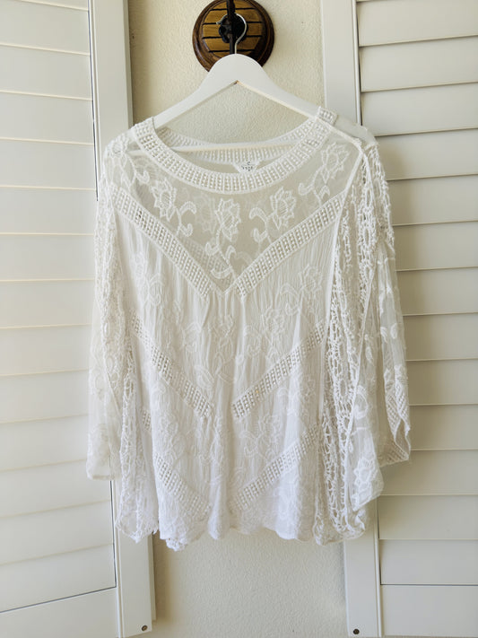 Ember White Lace & Mesh Boho Kimono Top - Size XL