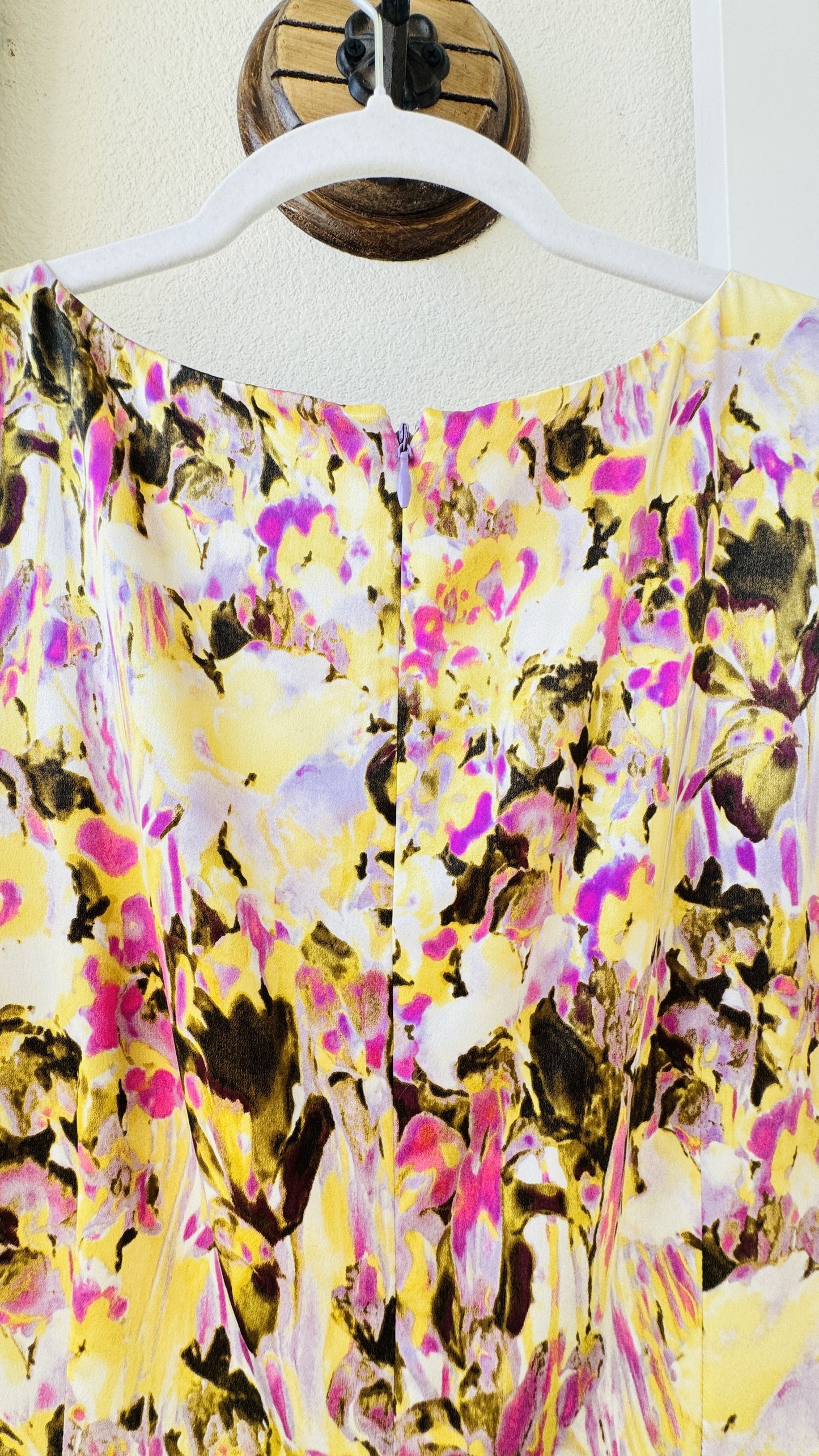 Tahari Arthur S. Levine Silk Floral Ruffle Sheath Dress - Size 14