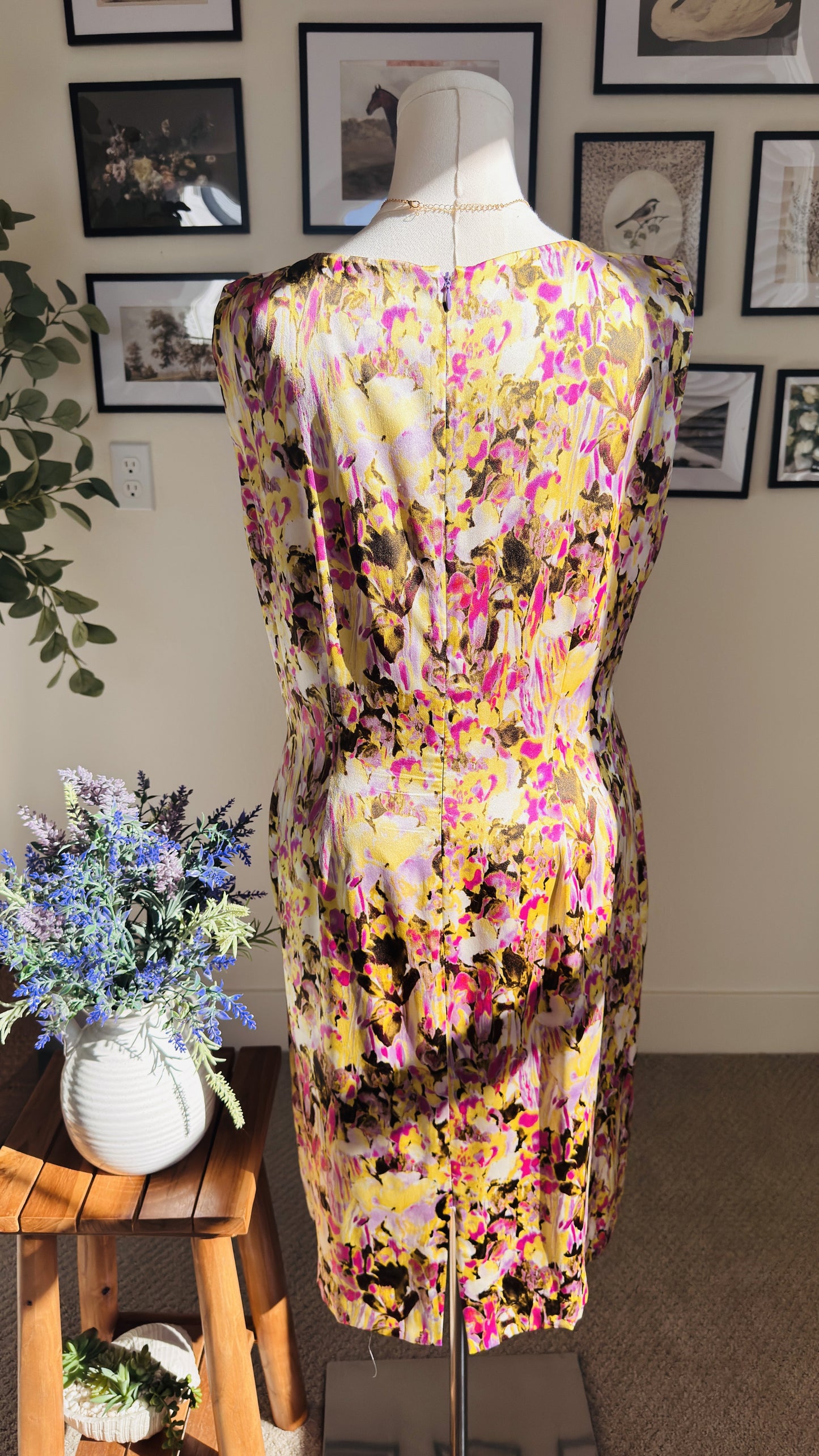 Tahari Arthur S. Levine Silk Floral Ruffle Sheath Dress - Size 14