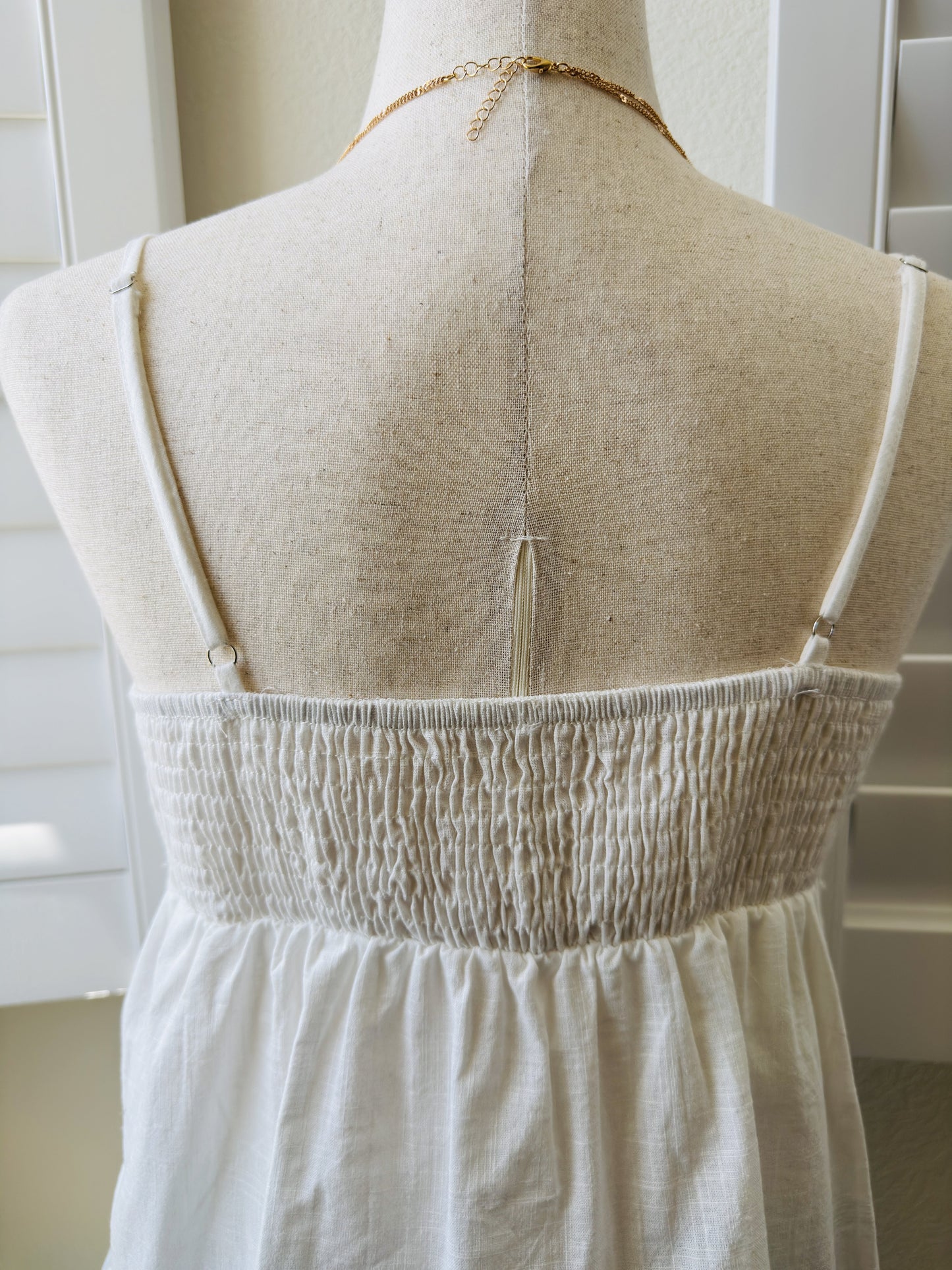 Boutique White Eyelet Lace Babydoll Camisole Top - Size Small