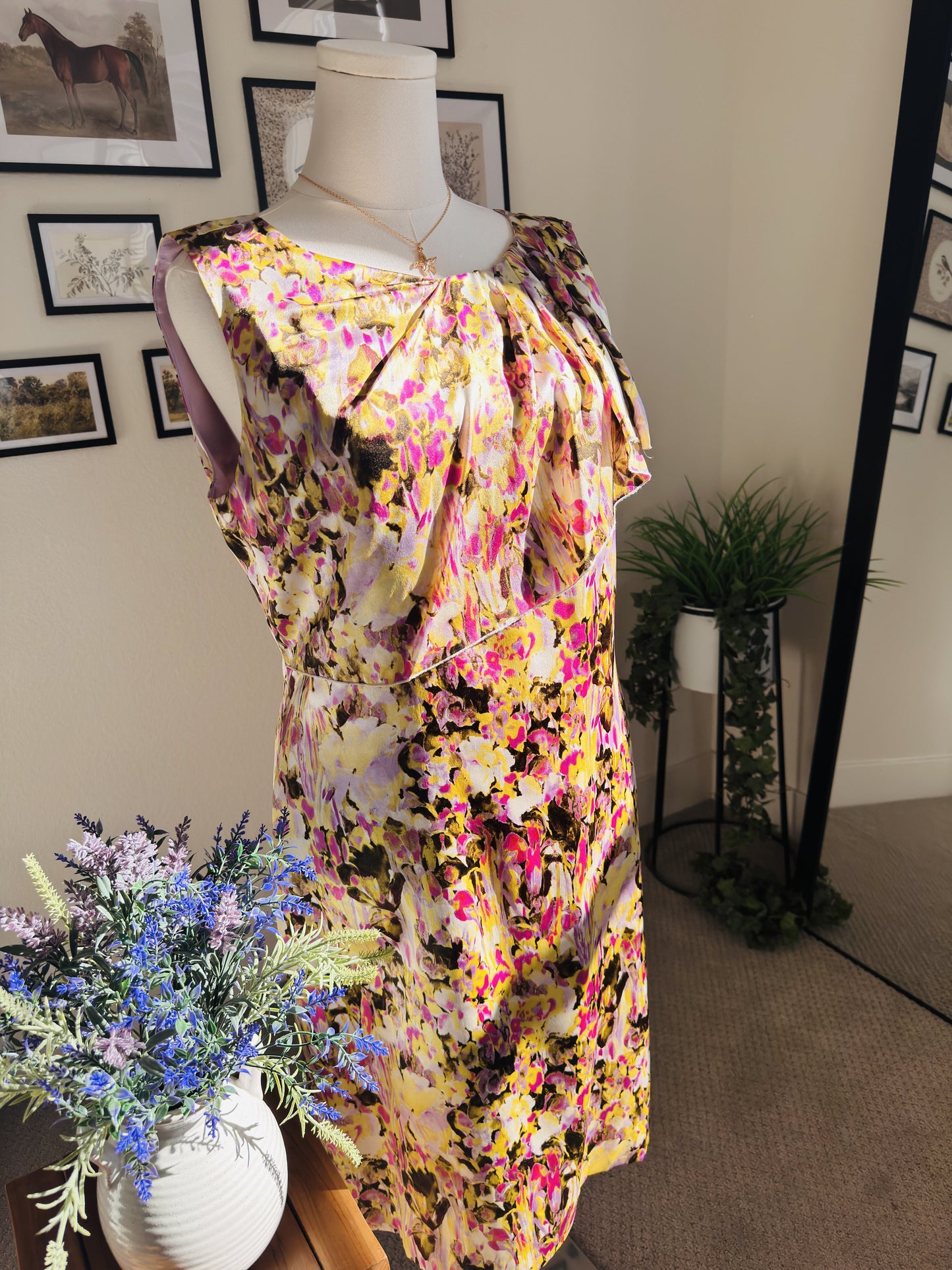 Tahari Arthur S. Levine Silk Floral Ruffle Sheath Dress - Size 14