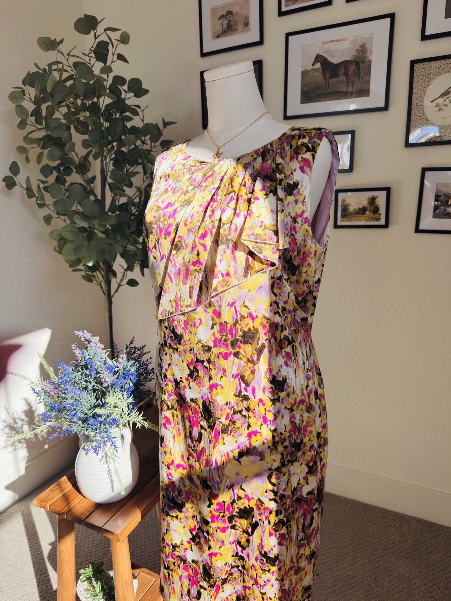 Tahari Arthur S. Levine Silk Floral Ruffle Sheath Dress - Size 14