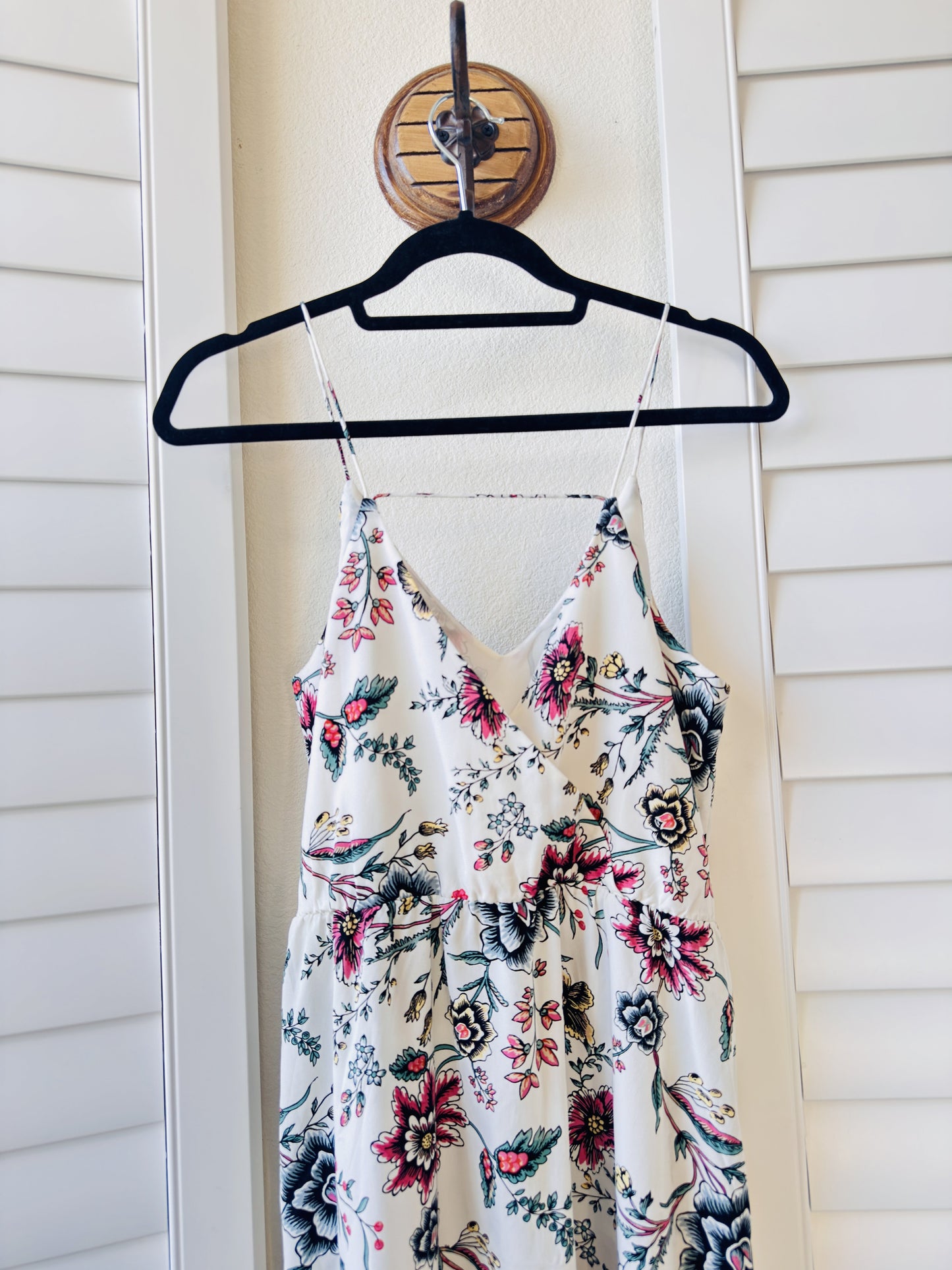 LOFT Floral Spaghetti Strap Wide-Leg Jumpsuit - Size 6