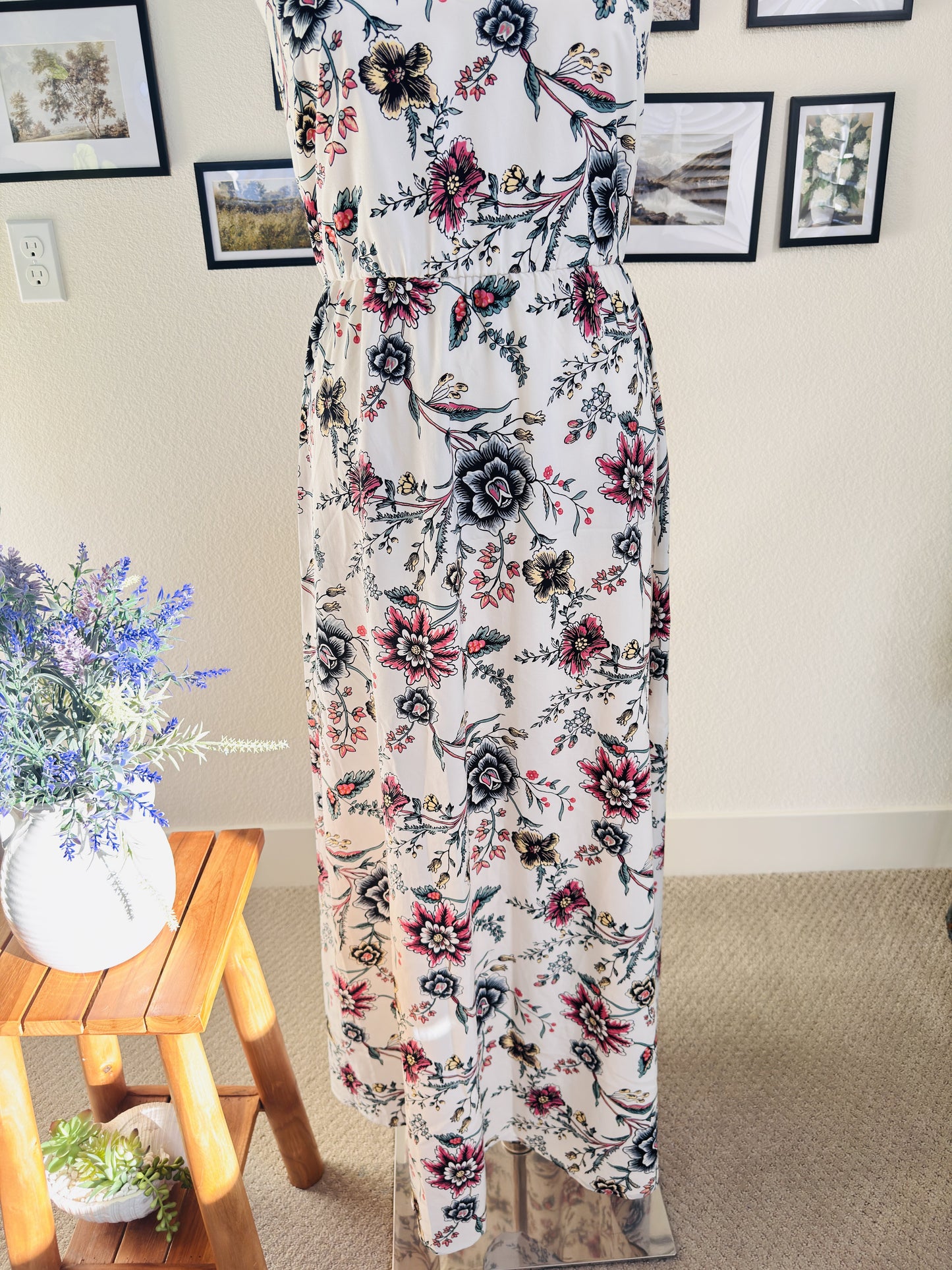 LOFT Floral Spaghetti Strap Wide-Leg Jumpsuit - Size 6