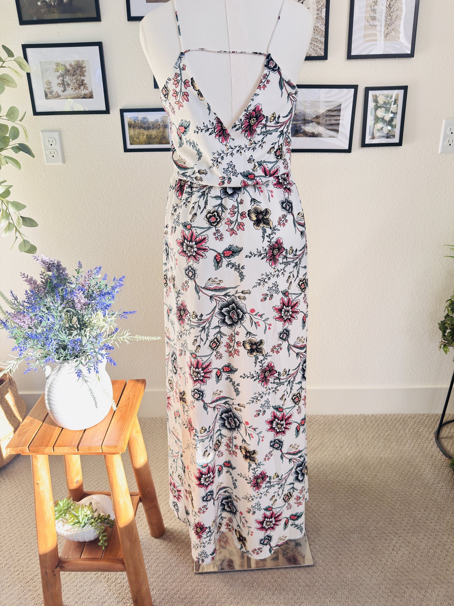 LOFT Floral Spaghetti Strap Wide-Leg Jumpsuit - Size 6