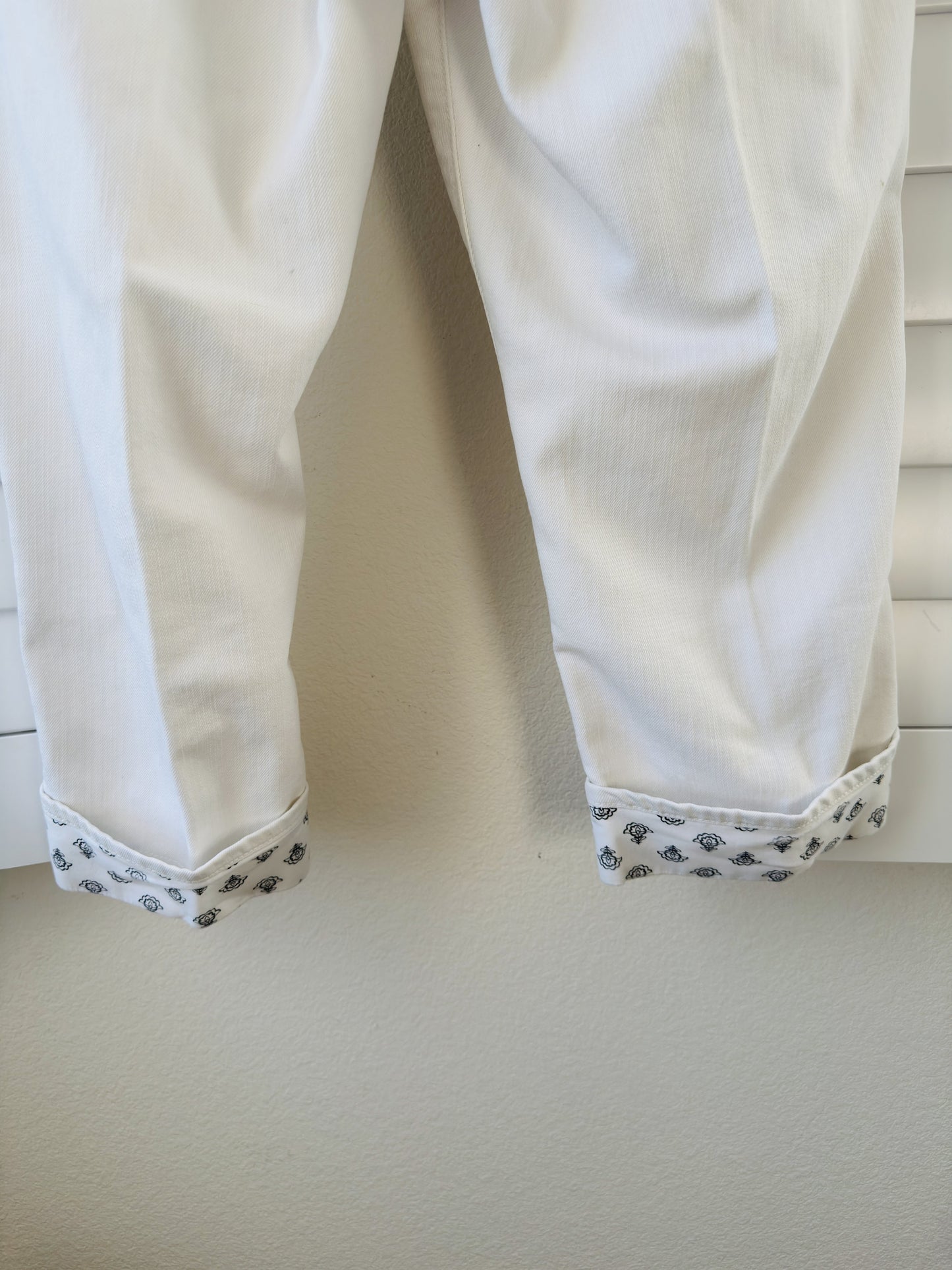 Coldwater Creek White Natural Fit Cropped Pants Size 16