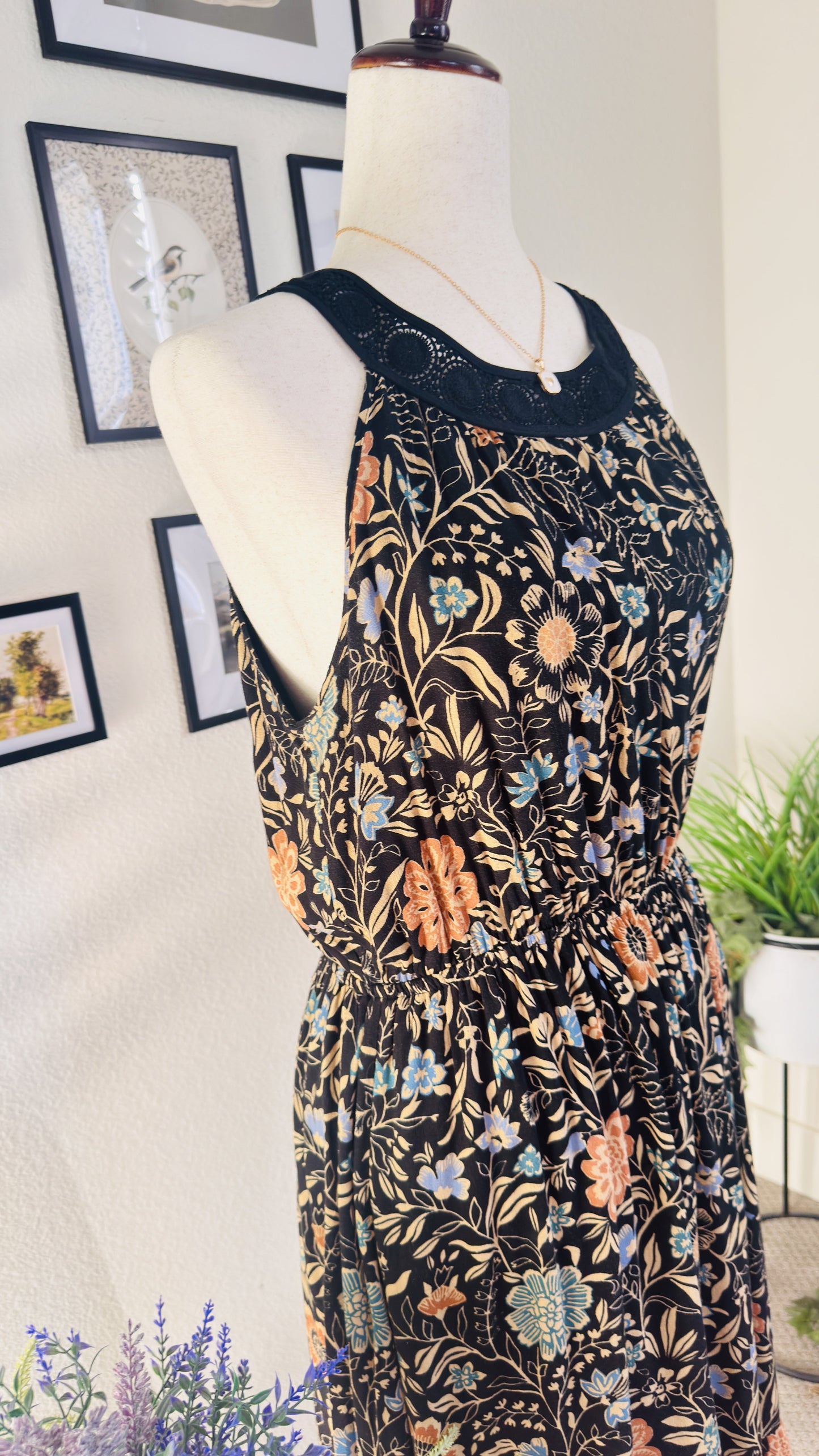 Daniel Rainn Black Floral Halter Midi Dress with Crochet Neckline - Size M