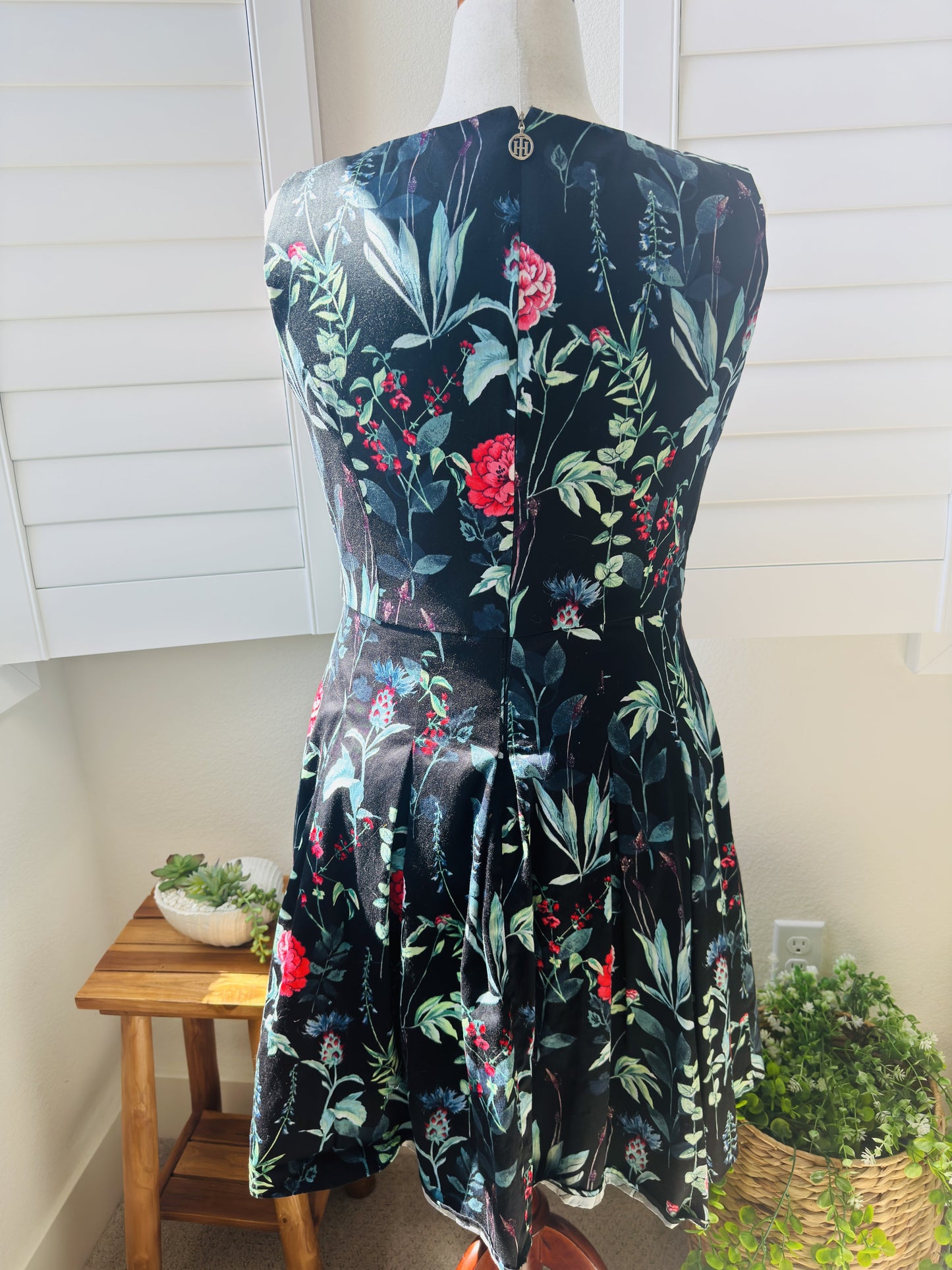 Tommy Hilfiger Floral Sleeveless Fit & Flare Dress - Size 14