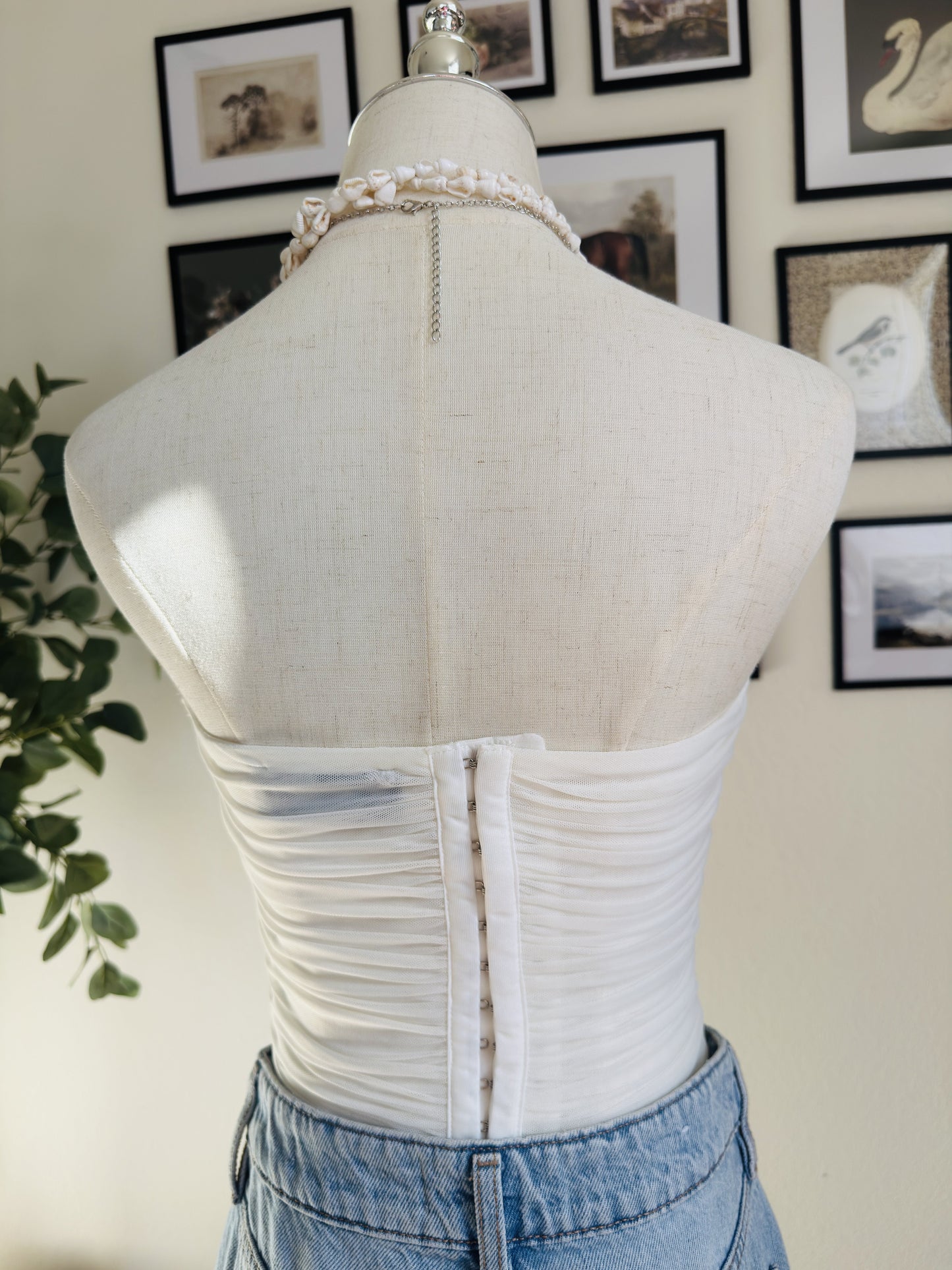 Emprada White Mesh Ruched Strapless Tube Top - Size L