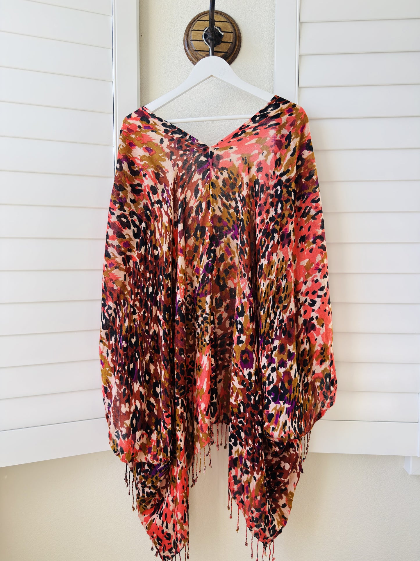 Target. Multicolor Abstract Leopard Print Fringe Kimono Size One Size