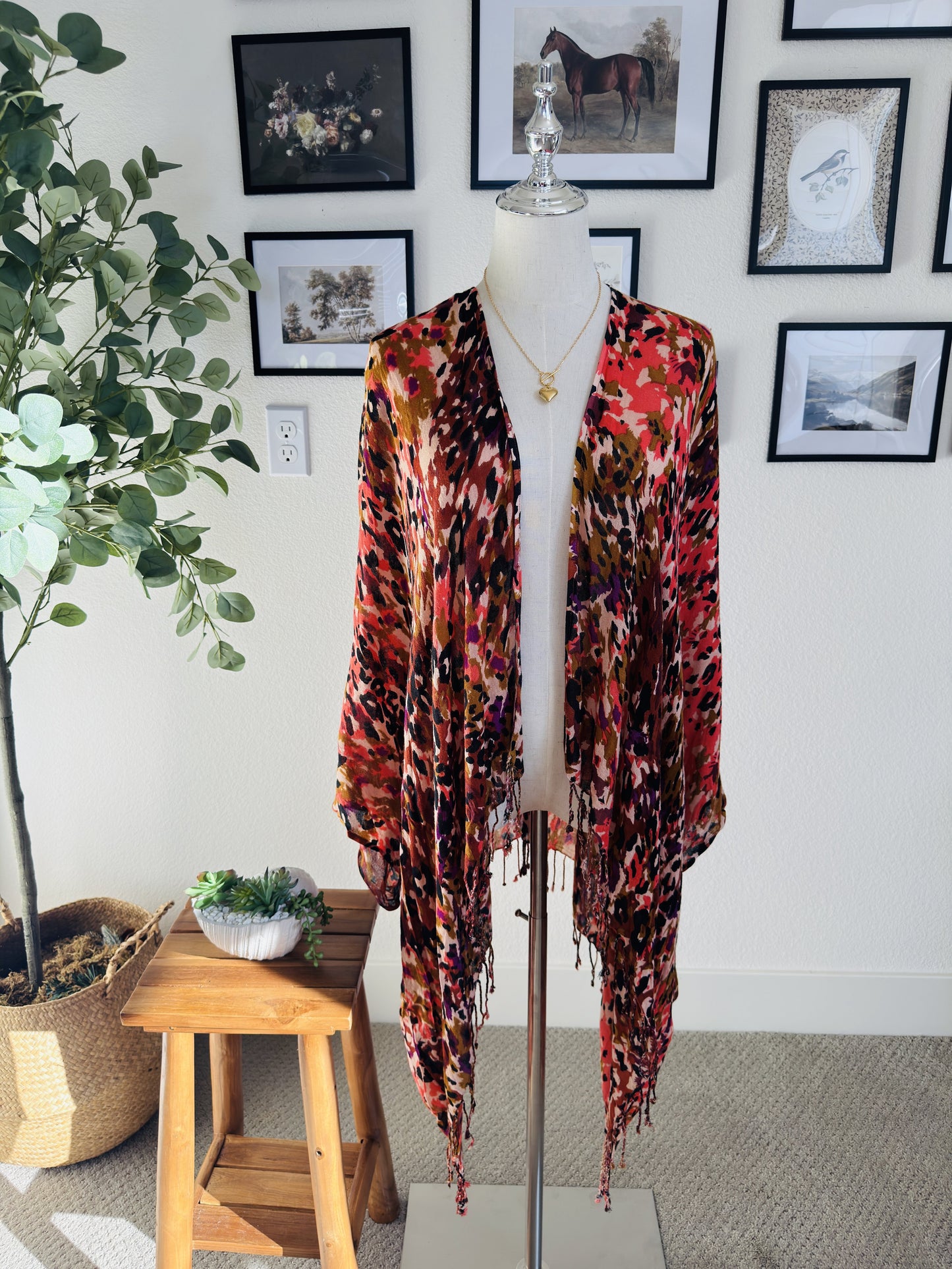 Target. Multicolor Abstract Leopard Print Fringe Kimono Size One Size