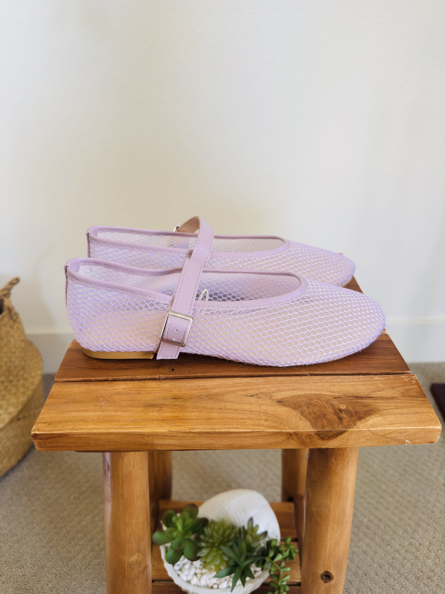 Charlotte Russe Lavender Mesh Mary Jane Flats - Size US 7