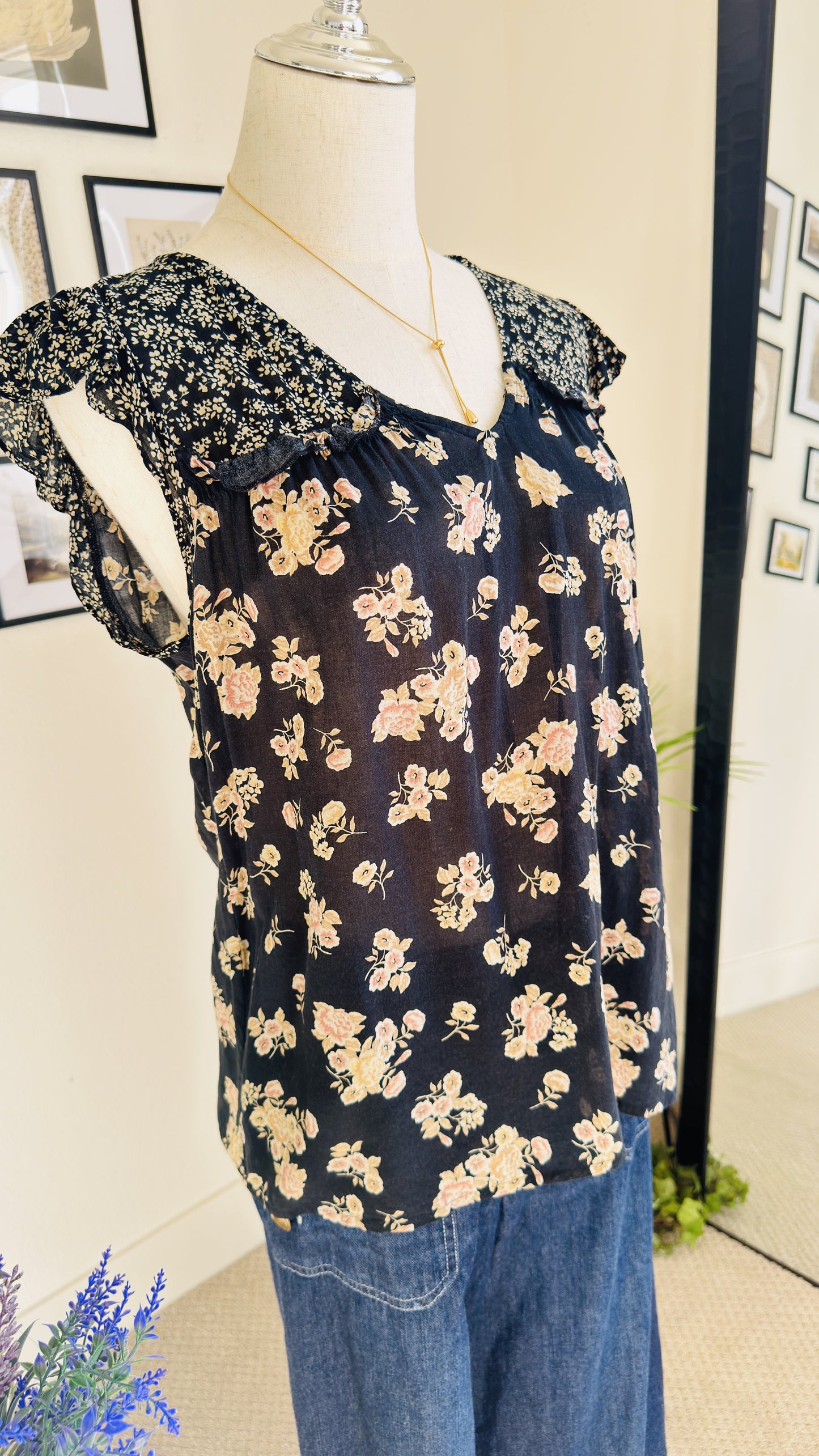 Floral Flutter Sleeve V-Neck Blouse - Size M