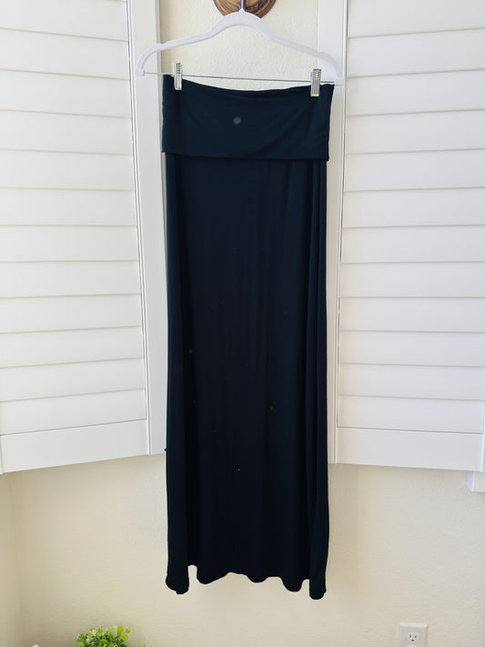 Willi Smith Black Fold-Over Maxi Skirt - Size S