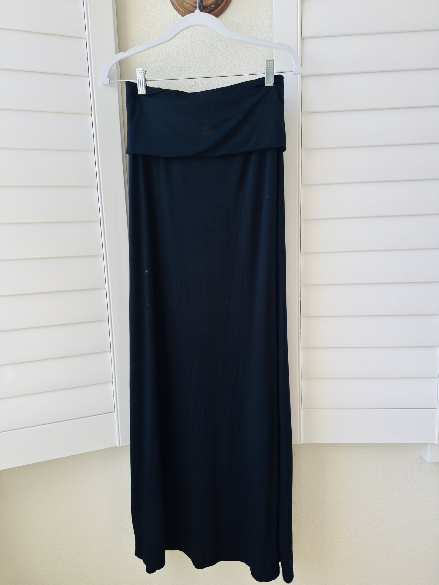 Willi Smith Black Fold-Over Maxi Skirt - Size S