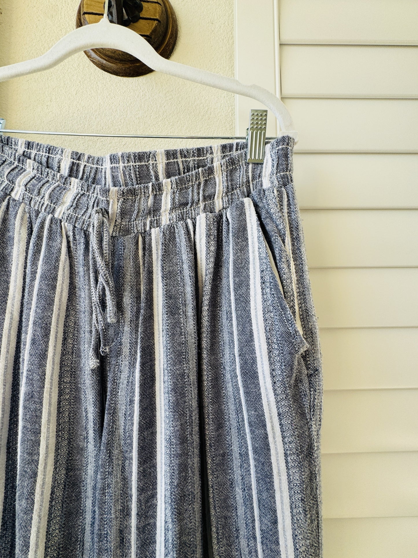 Briggs Blue and White Striped Linen Blend Wide Leg Pants Size L